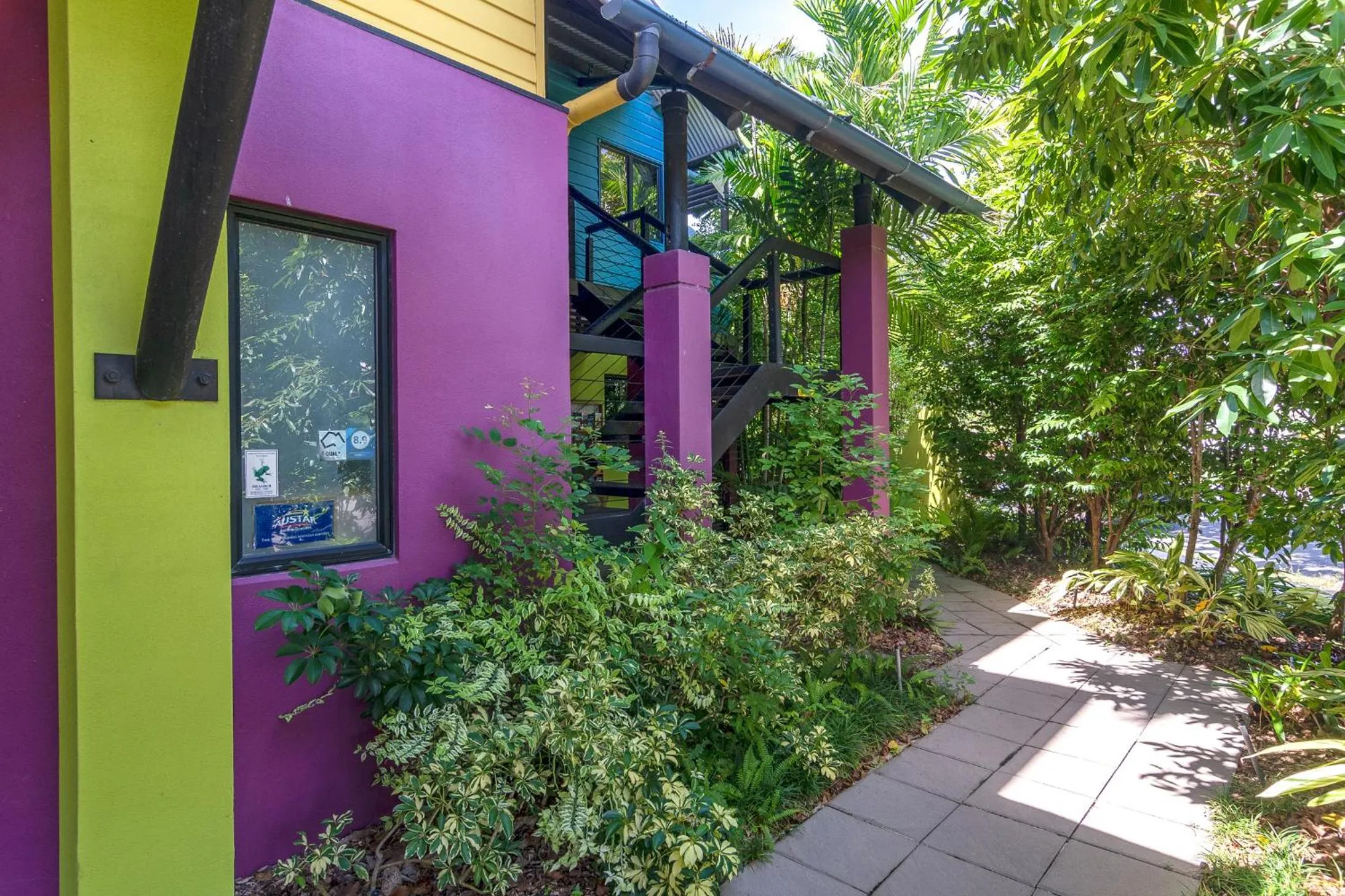 Dreamcatcher Beach-Side Apartments