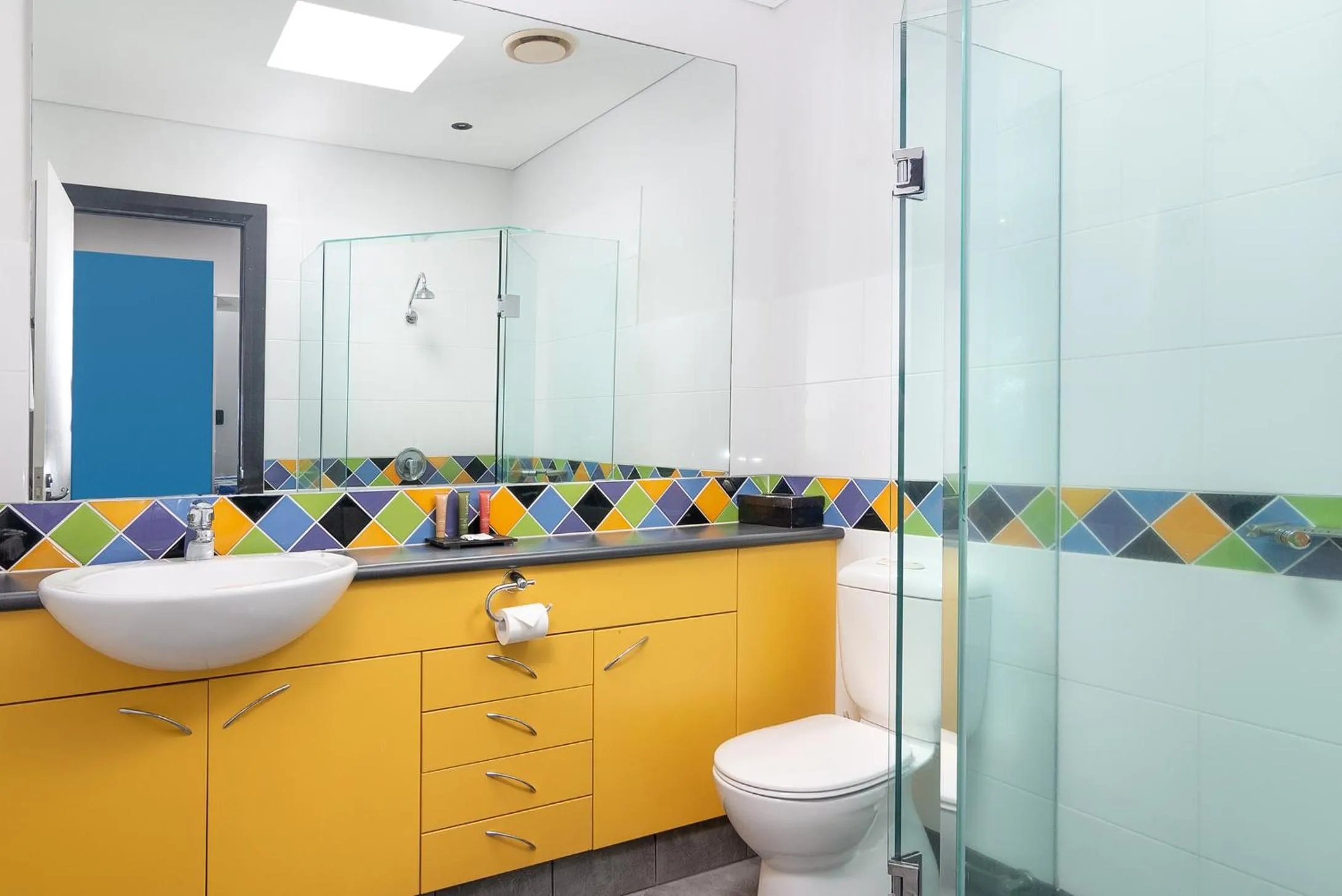 Dreamcatcher Beach-Side Apartments