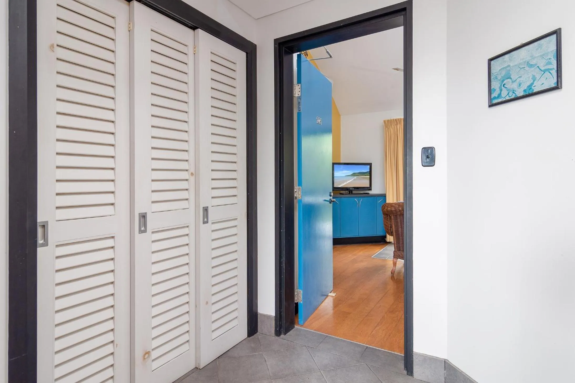 Dreamcatcher Beach-Side Apartments