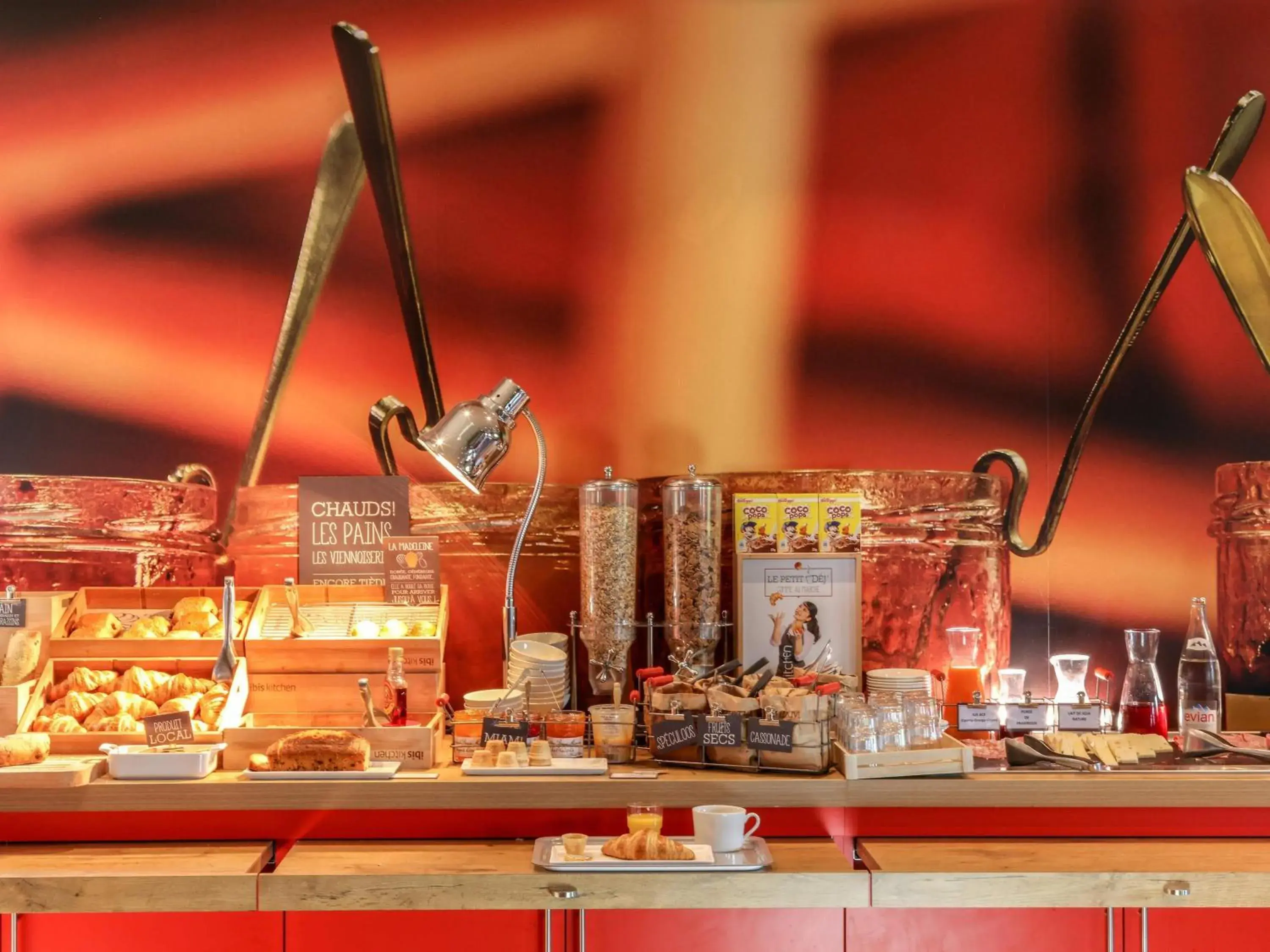 Breakfast in ibis Orange Sud Breakfast in ibis Orange Sud