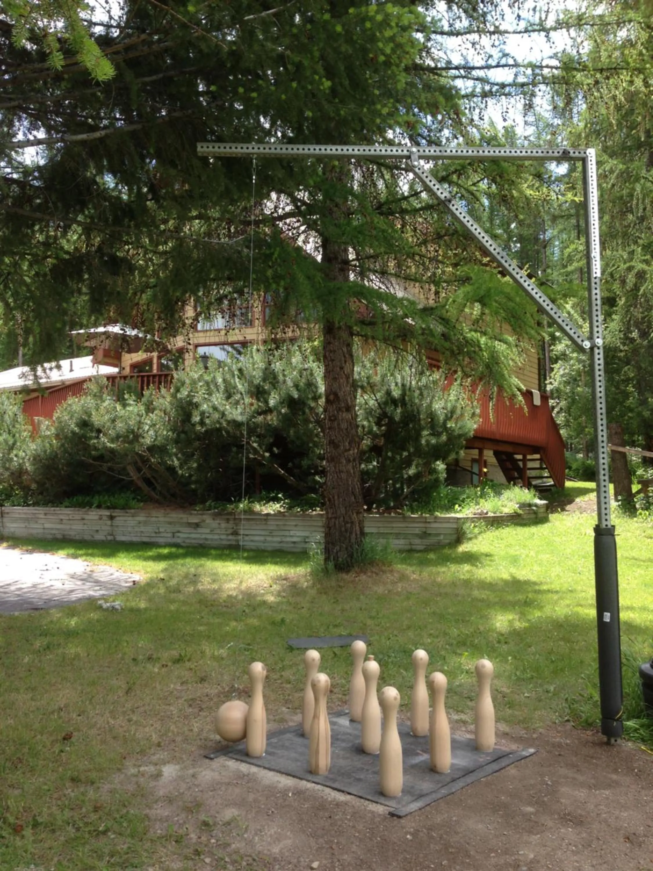 Property building in End of the road B & B