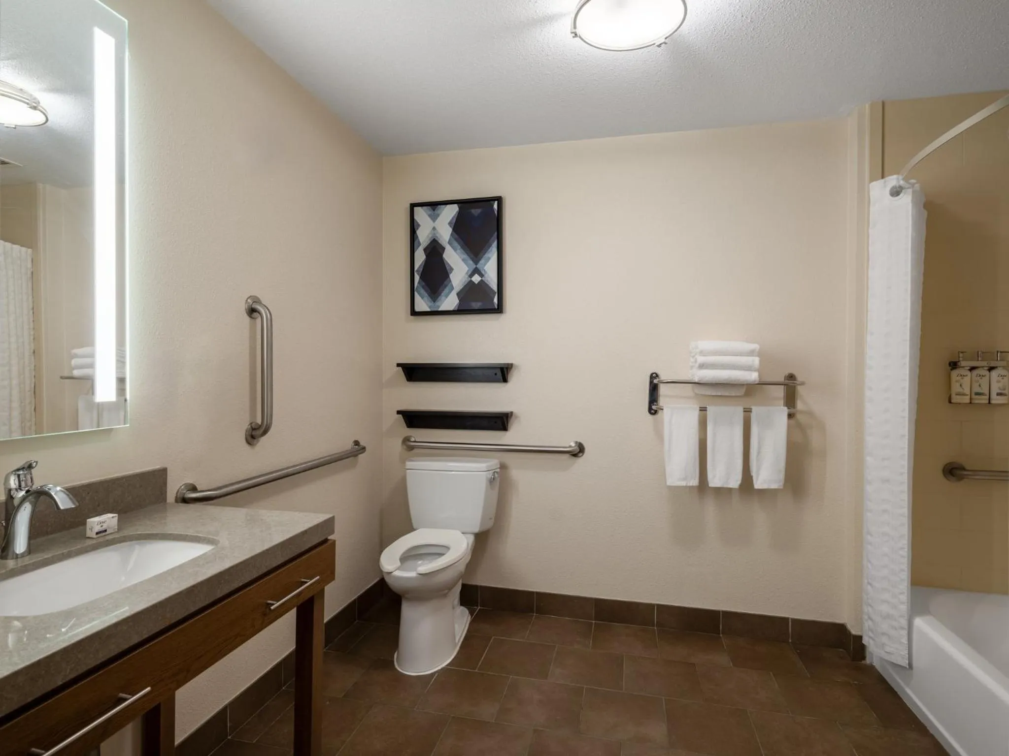 Photo of the whole room in Candlewood Suites Arundel Mills / BWI Airport by IHG