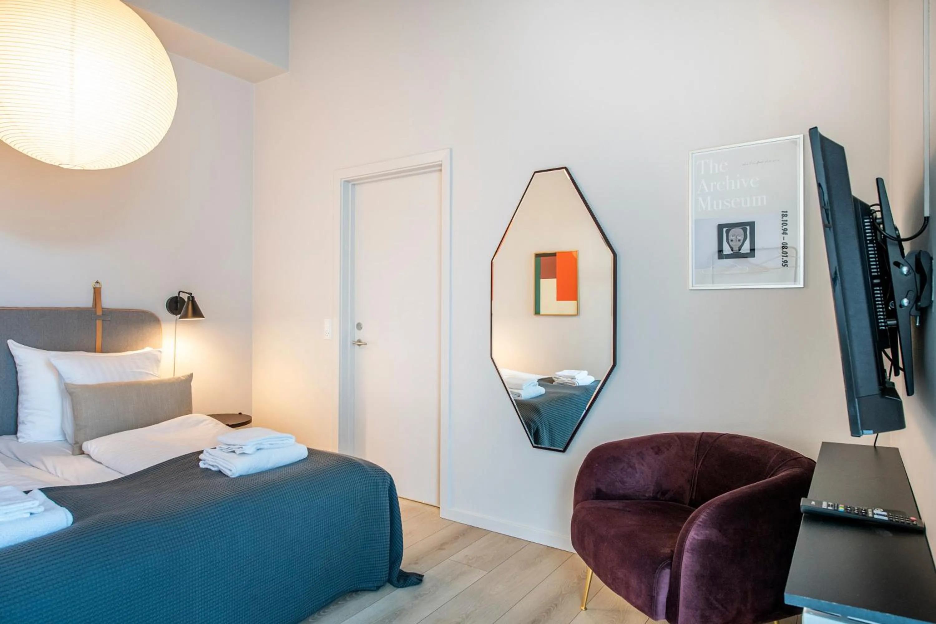 Bedroom, Bed in The Beach apartments by Daniel&Jacob's
