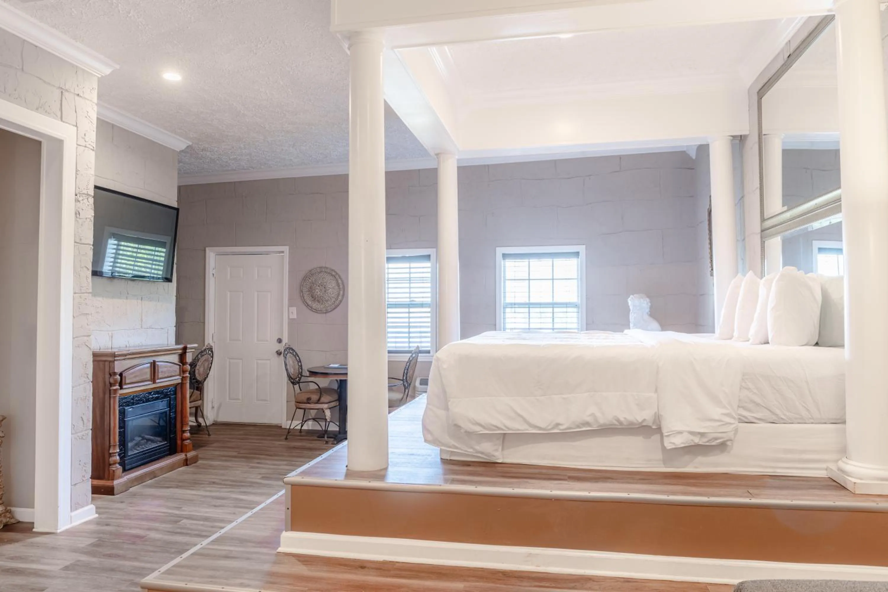 Bed in Atlantis Inn - Tybee Island