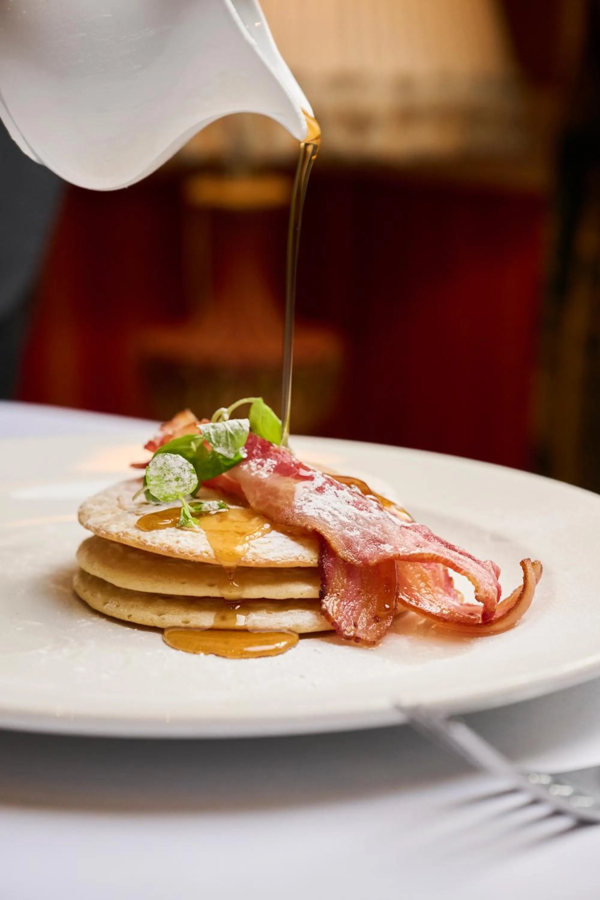 Food and drinks in The Leonard Hotel