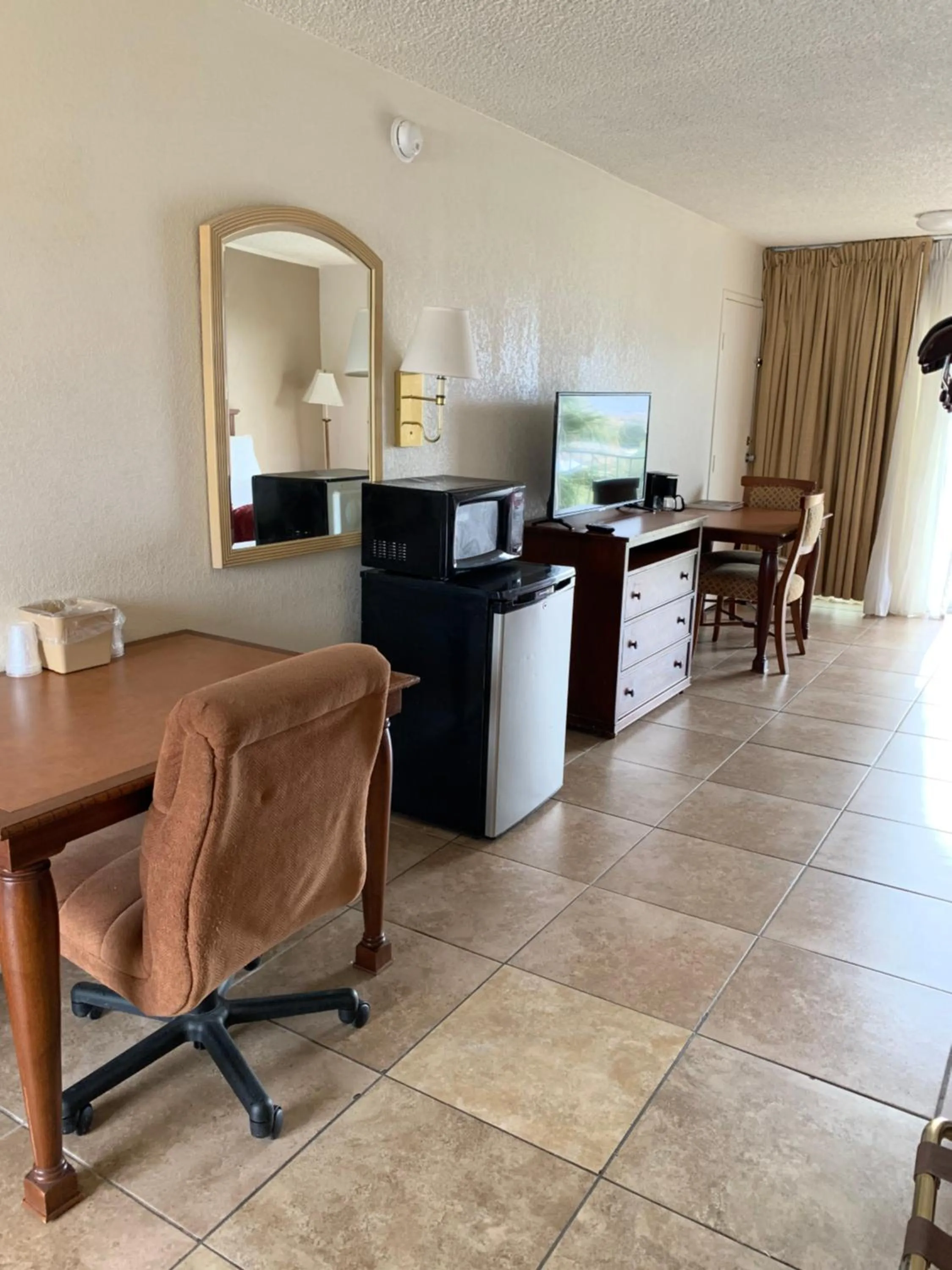 Desert Hot Springs Spa Hotel