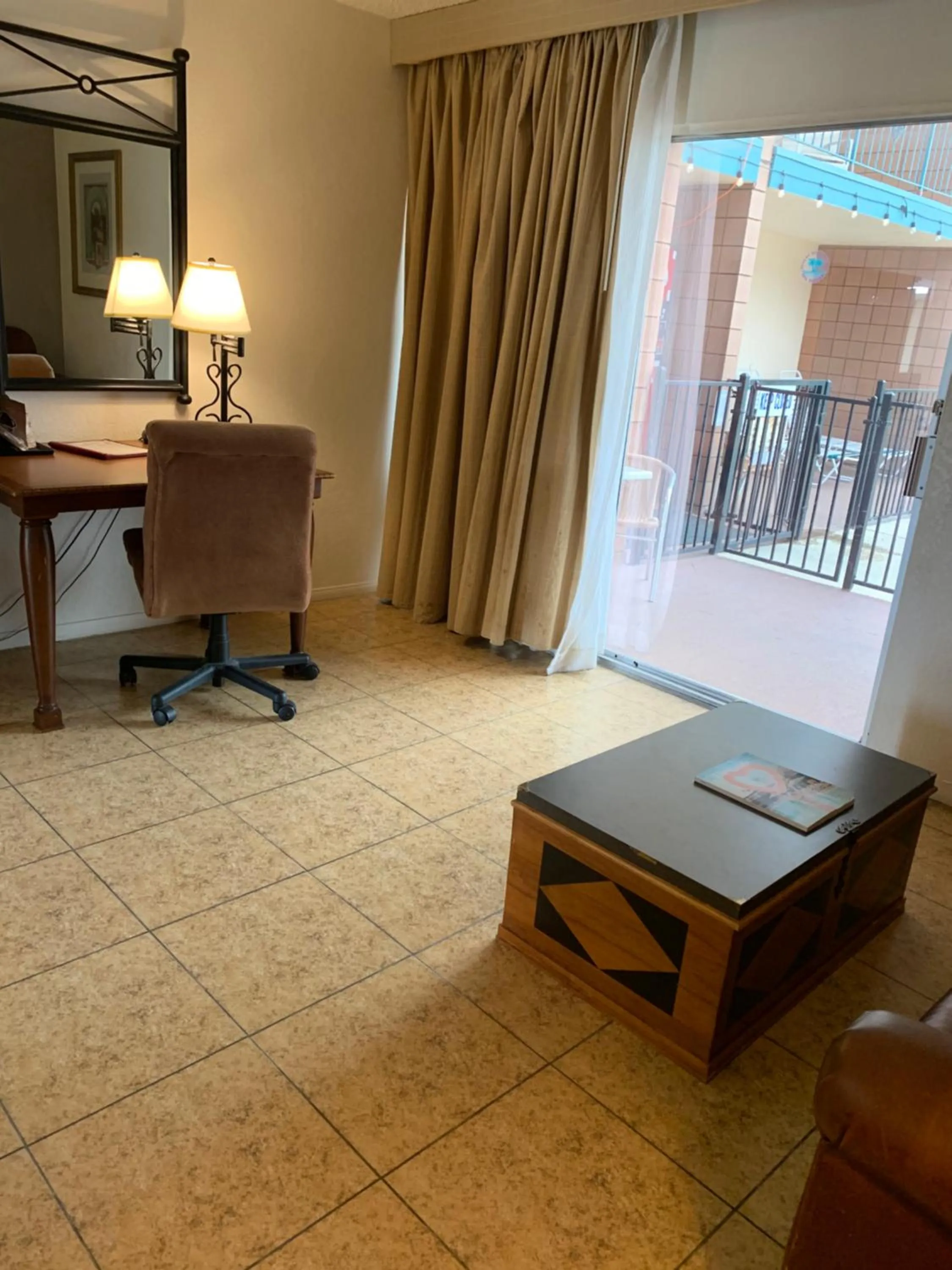 Desert Hot Springs Spa Hotel