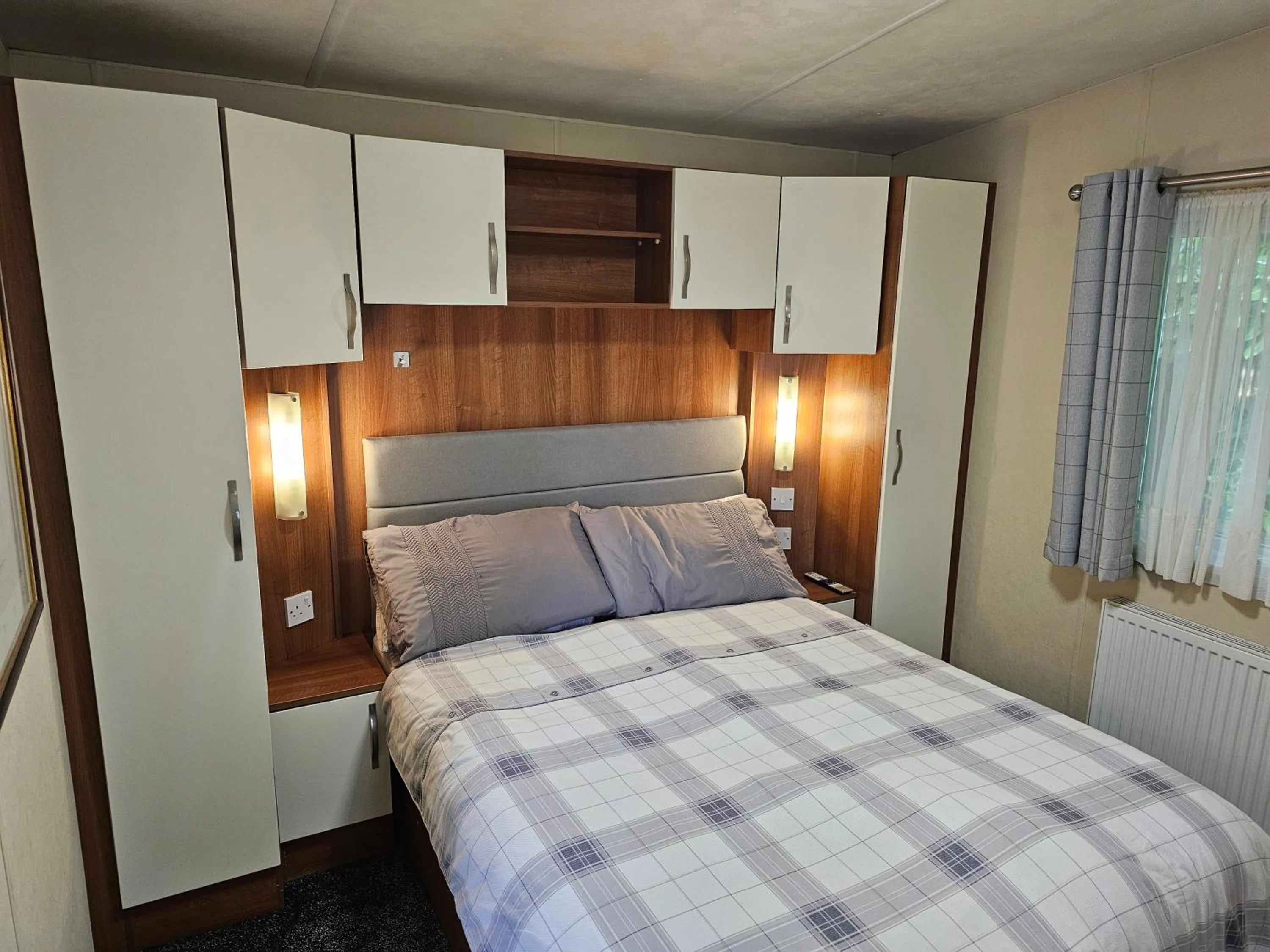 Bed in Tudor Lodge Hotel