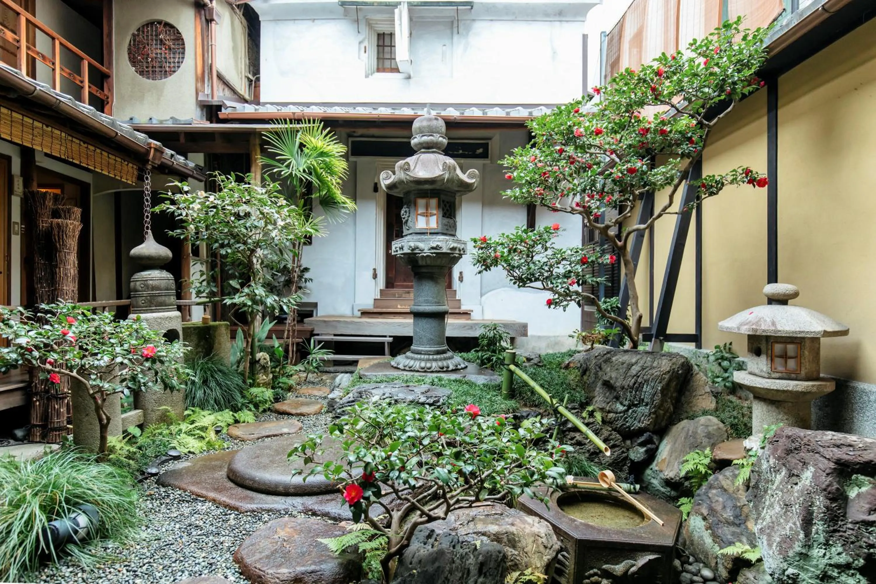 Garden in Toshiharu Ryokan