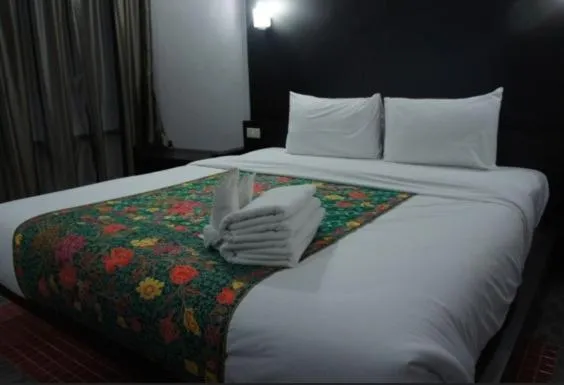 Bed in Khun Chaweng Resort