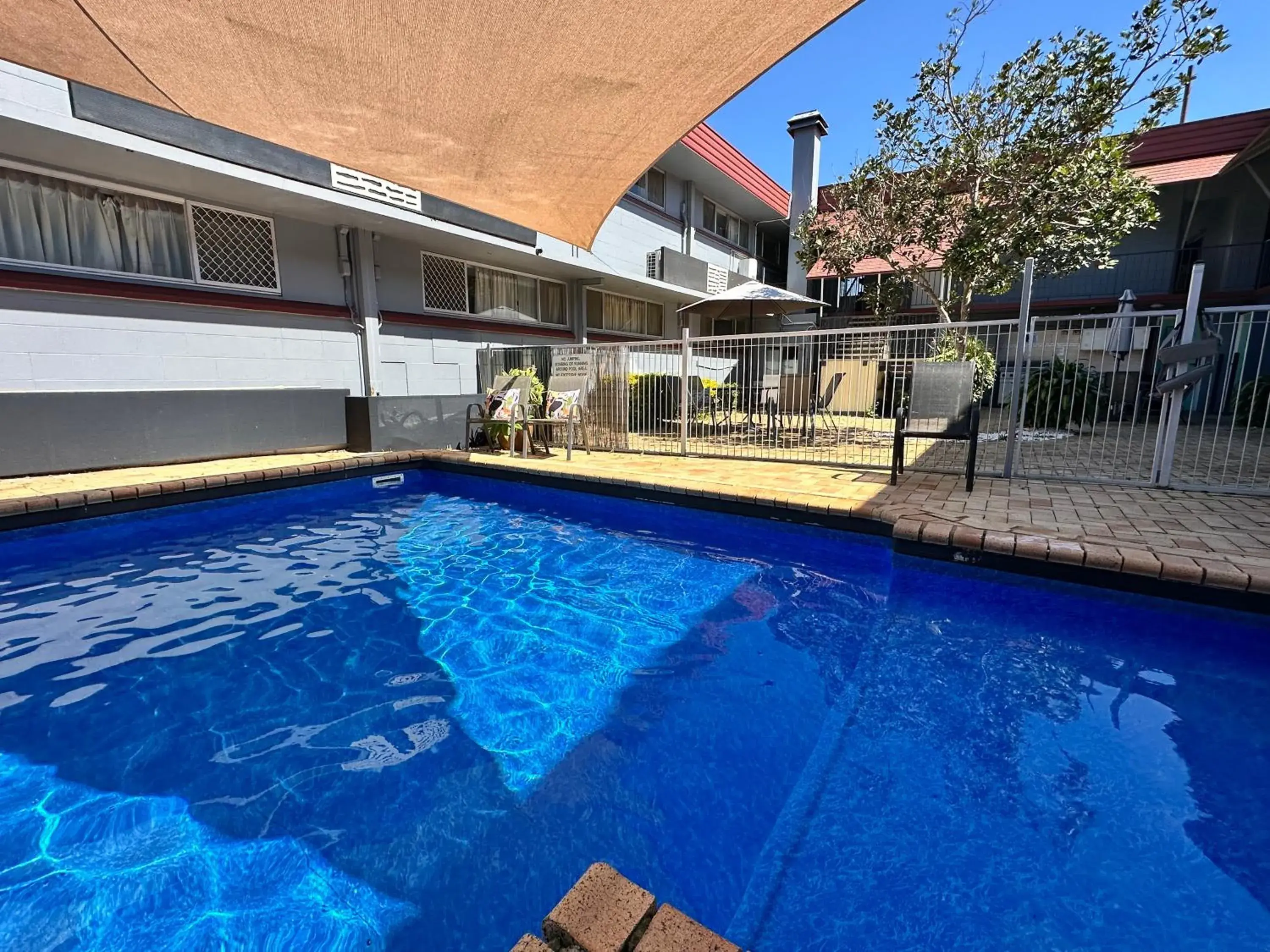 Property building in Airway Motel Property building in Airway Motel