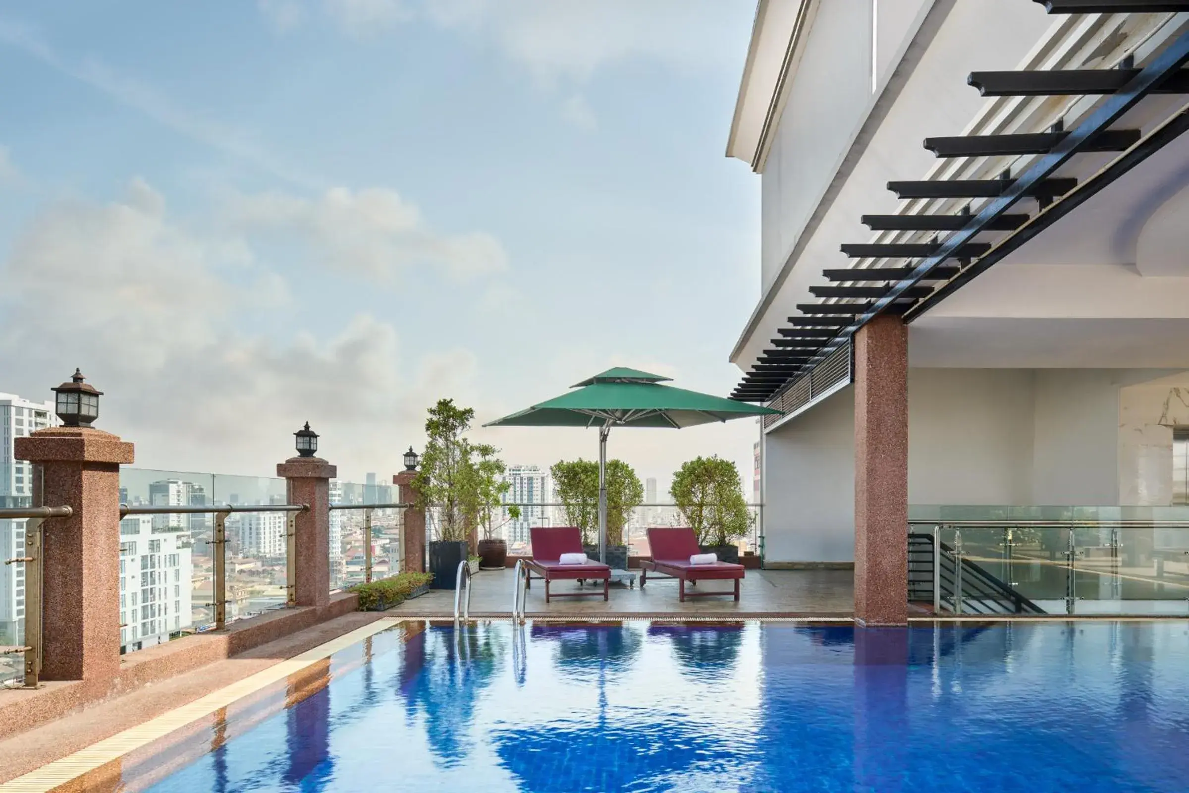 Pool view in Queen Mansion Pool view in Queen Mansion