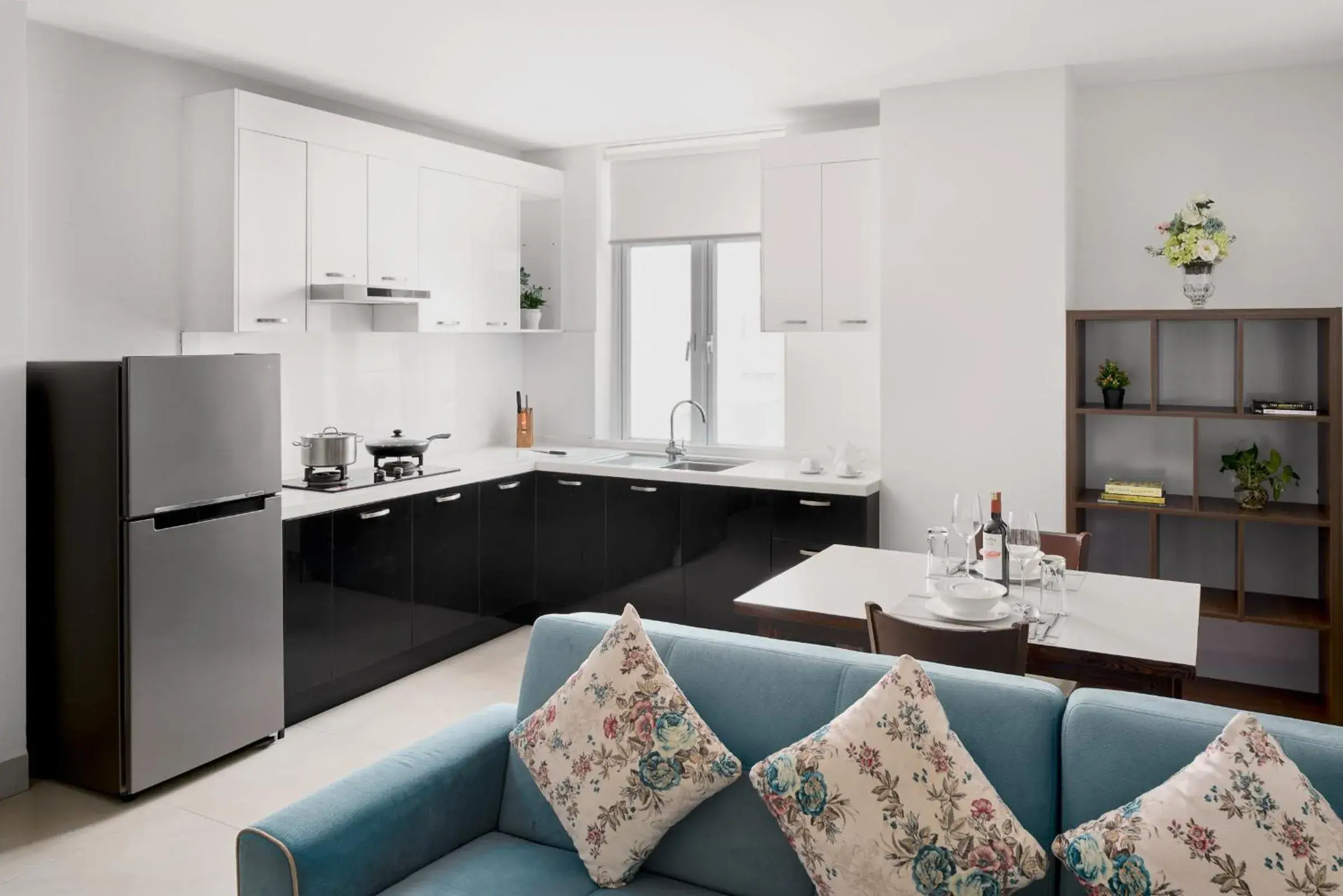 One-Bedroom Apartment - single occupancy in Queen Mansion One-Bedroom Apartment - single occupancy in Queen Mansion