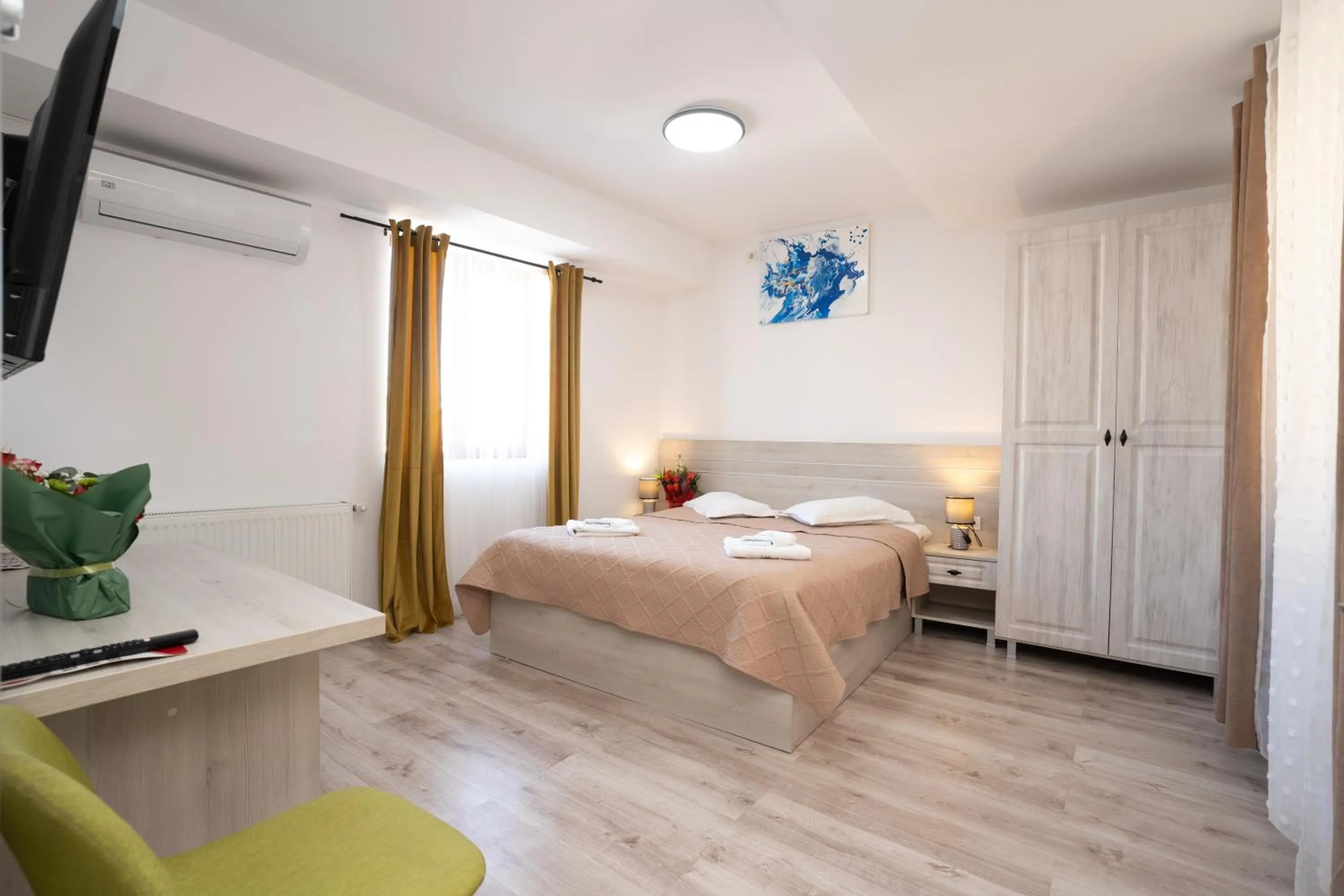 Bed in Hotel Liad City Center