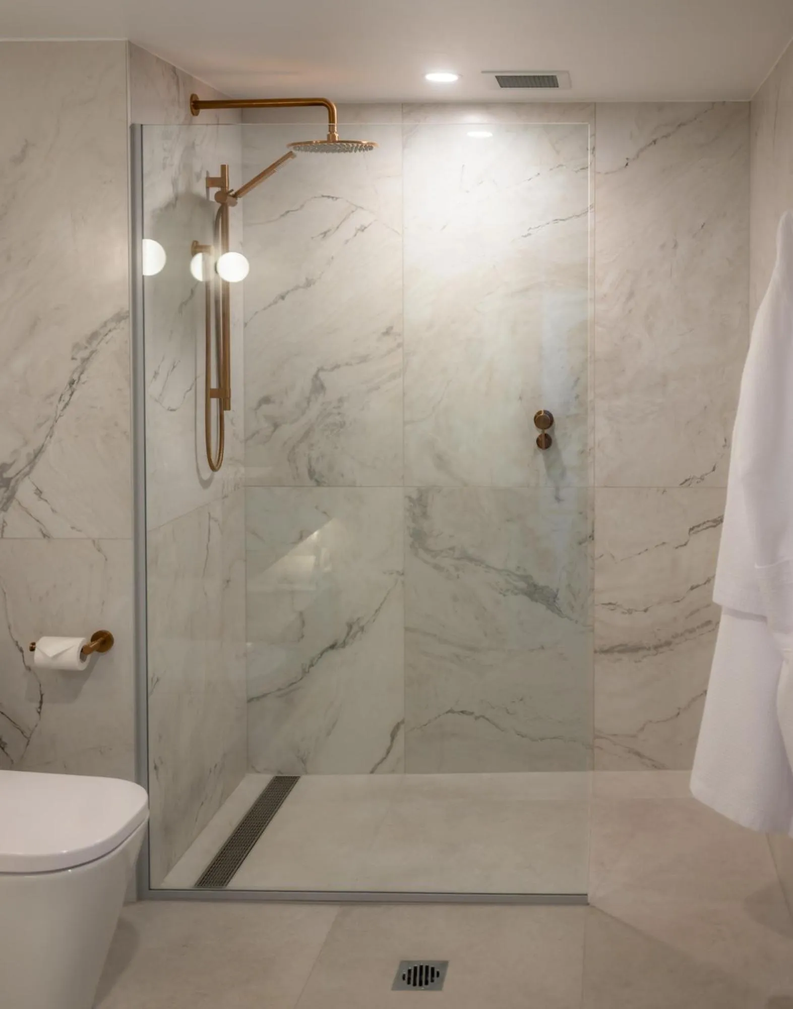 Bathroom in Salamanca Suites