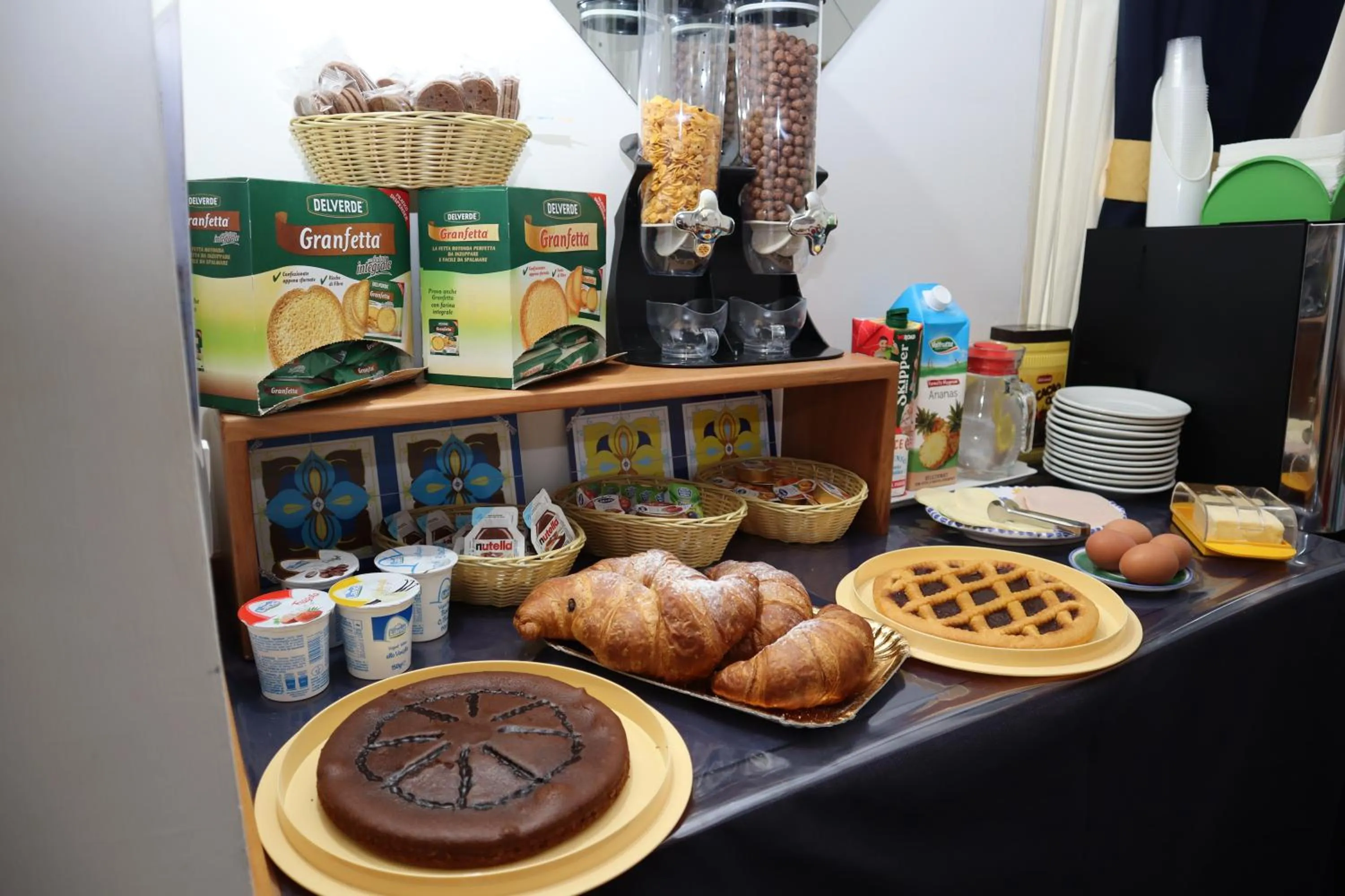 Breakfast in Meublè Casa Mannini Rooms