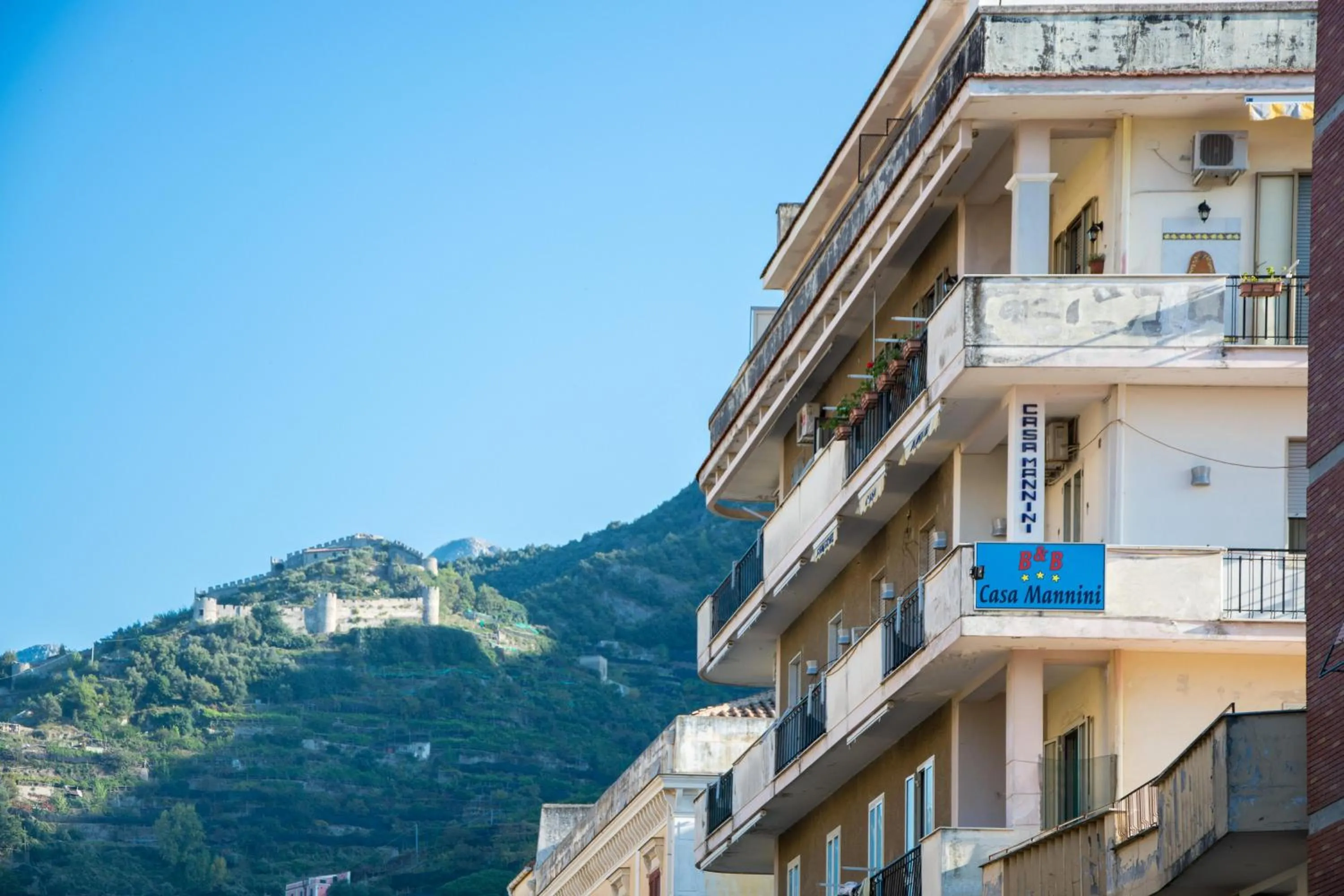 Facade/entrance in Meublè Casa Mannini Rooms