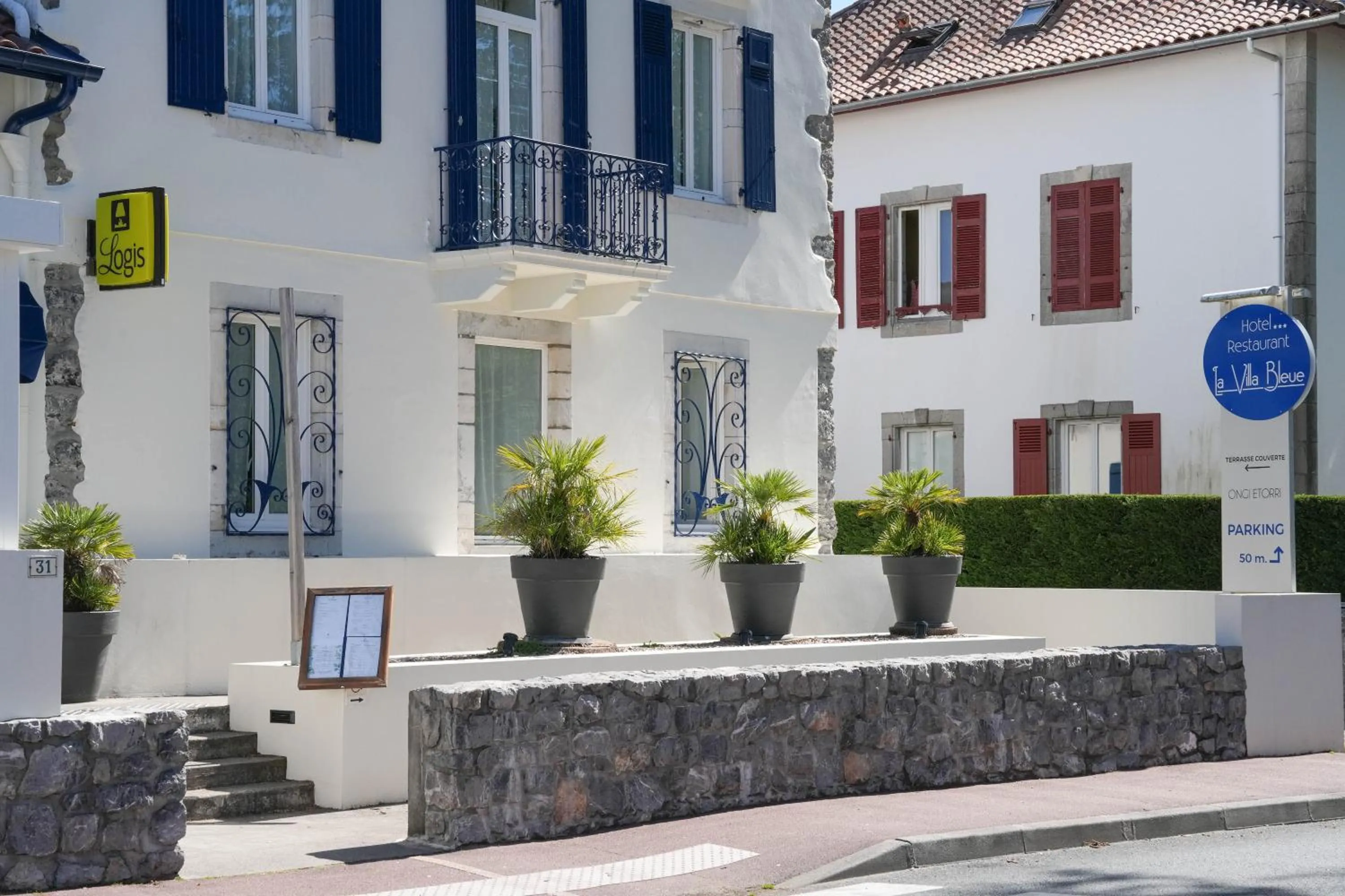 Logis Hôtel & Restaurant La Villa Bleue