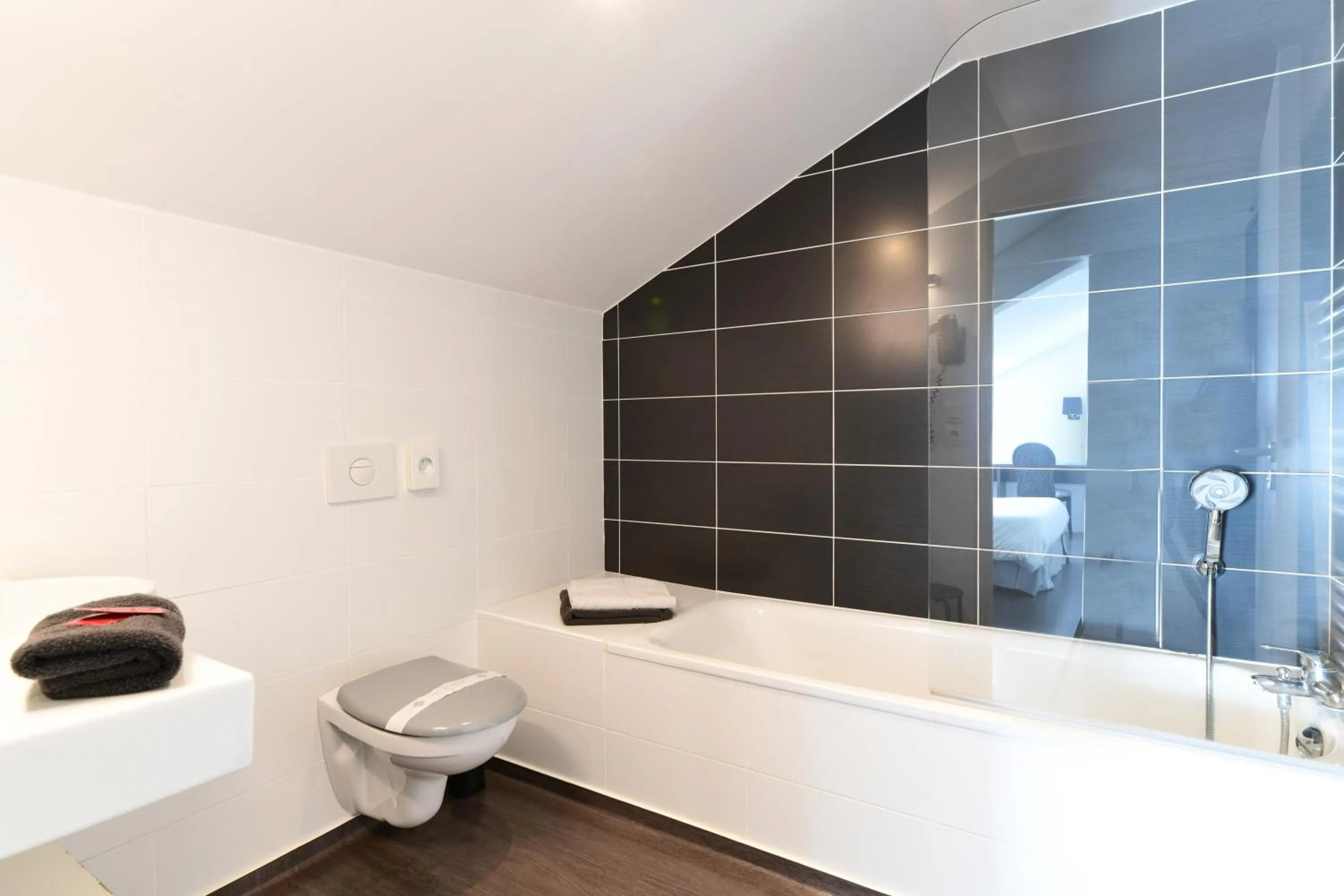 Logis Hôtel & Restaurant La Villa Bleue