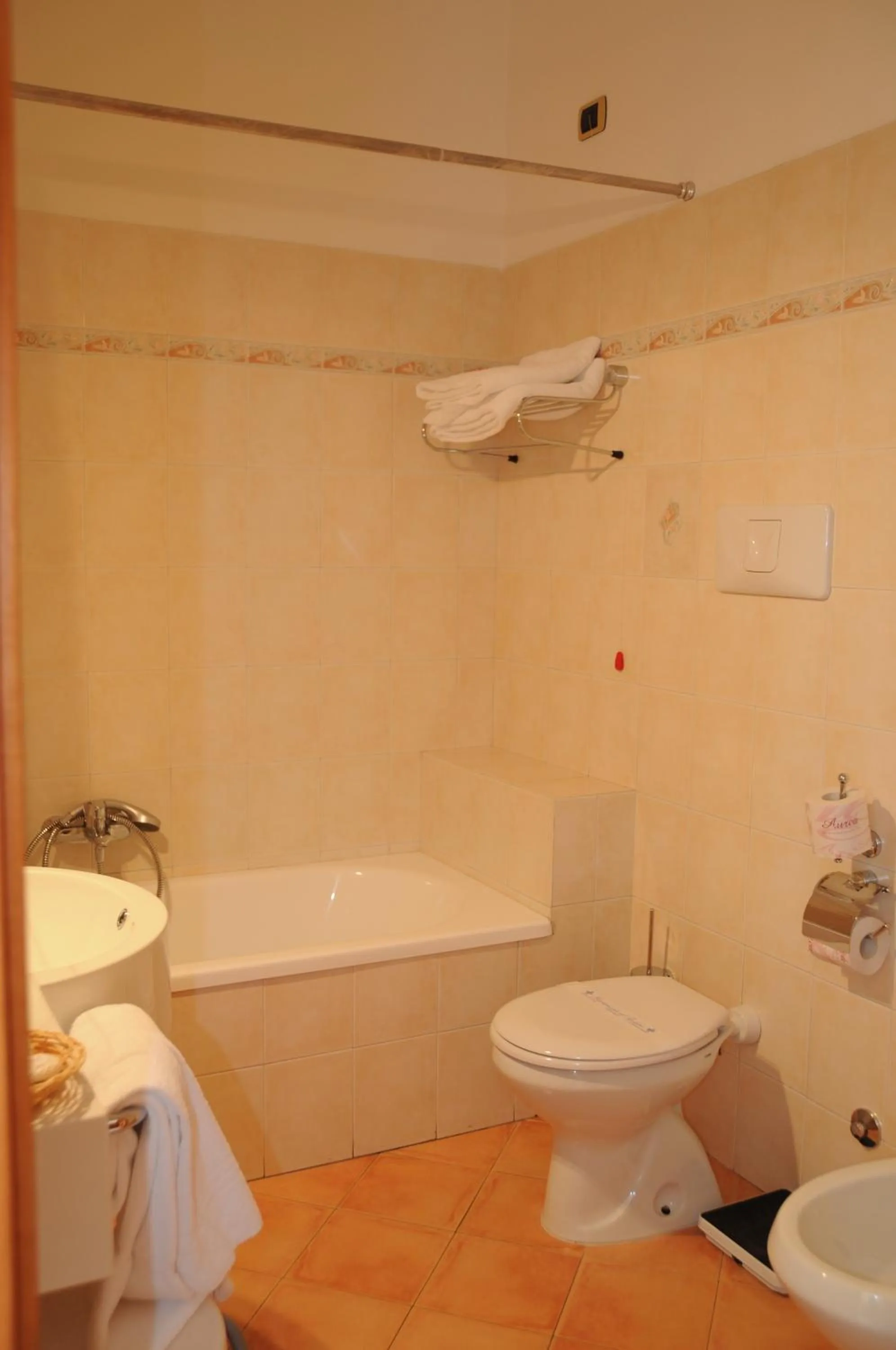 Bathroom in Hotel Barbieri