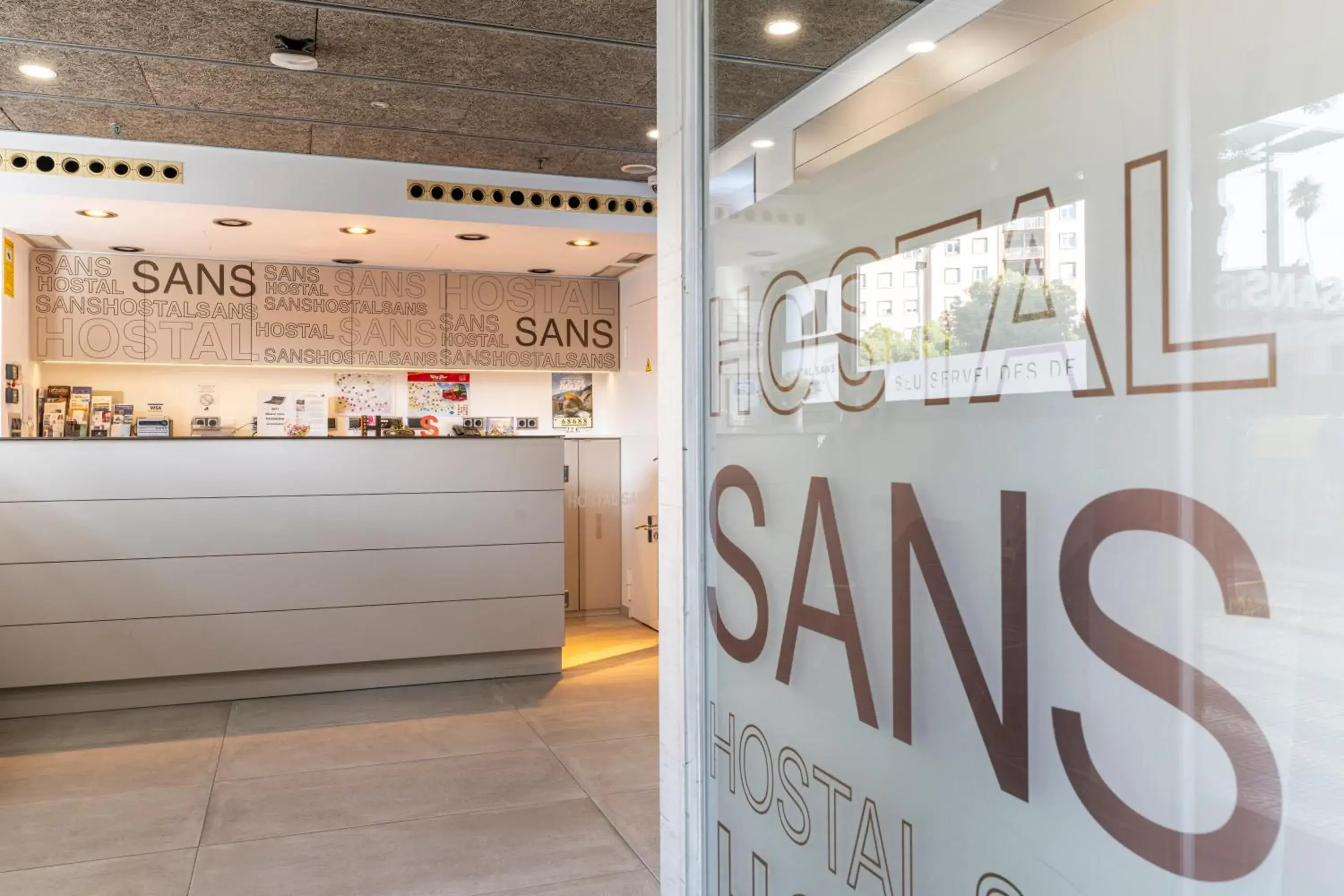 Lobby or reception in Hostal Sans Lobby or reception in Hostal Sans