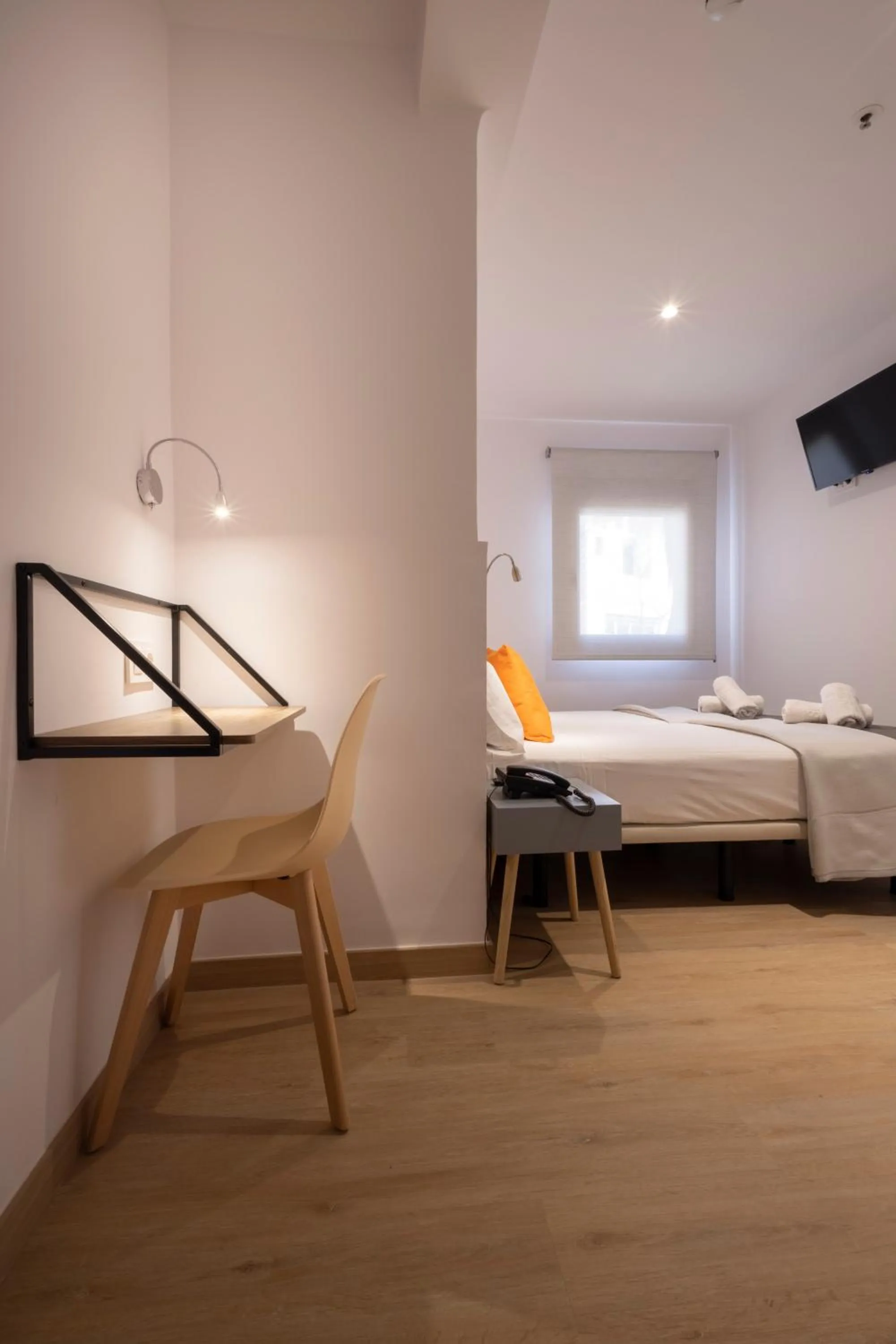 Bedroom, Bed in Hostal Sans