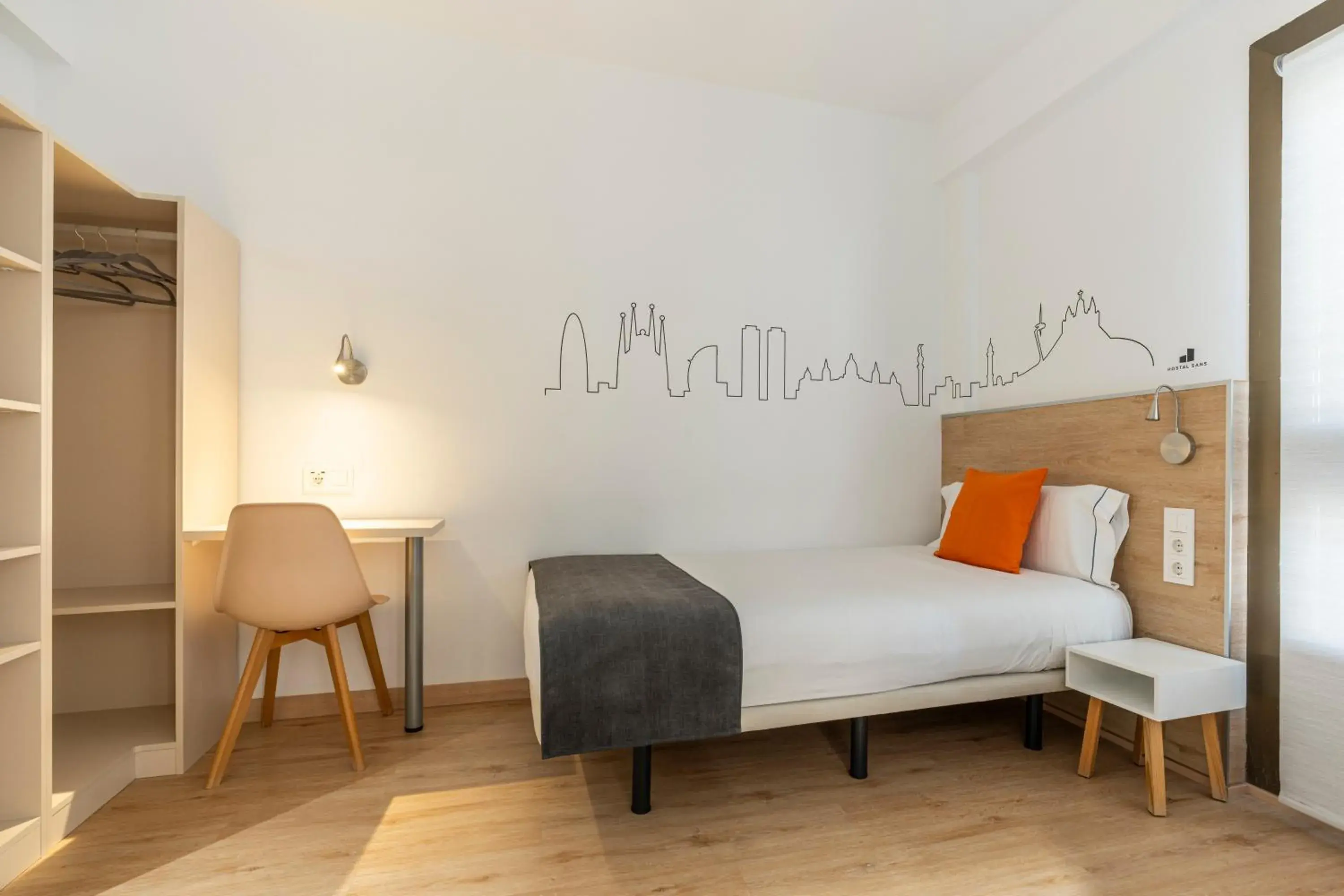 Bed in Hostal Sans Bed in Hostal Sans