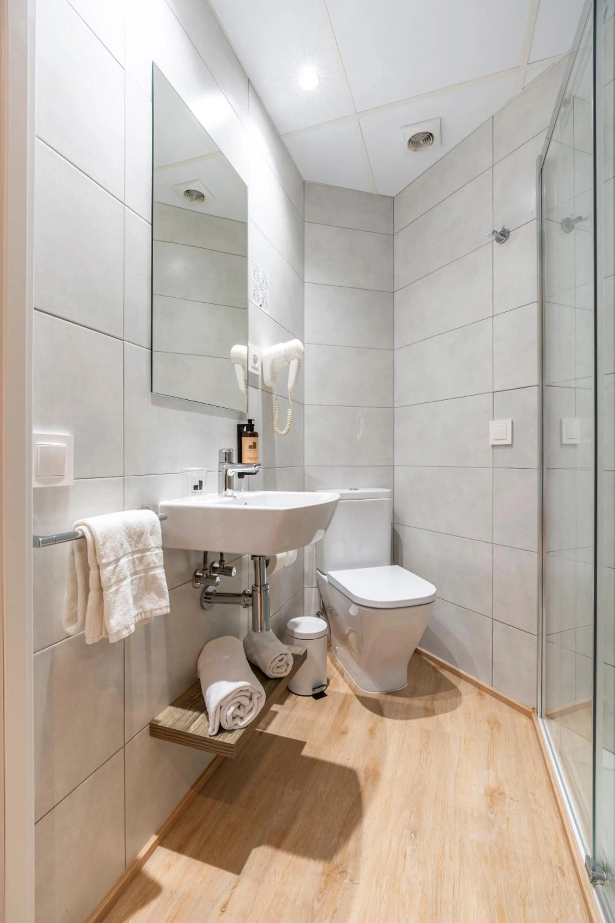 Bathroom in Hostal Sans