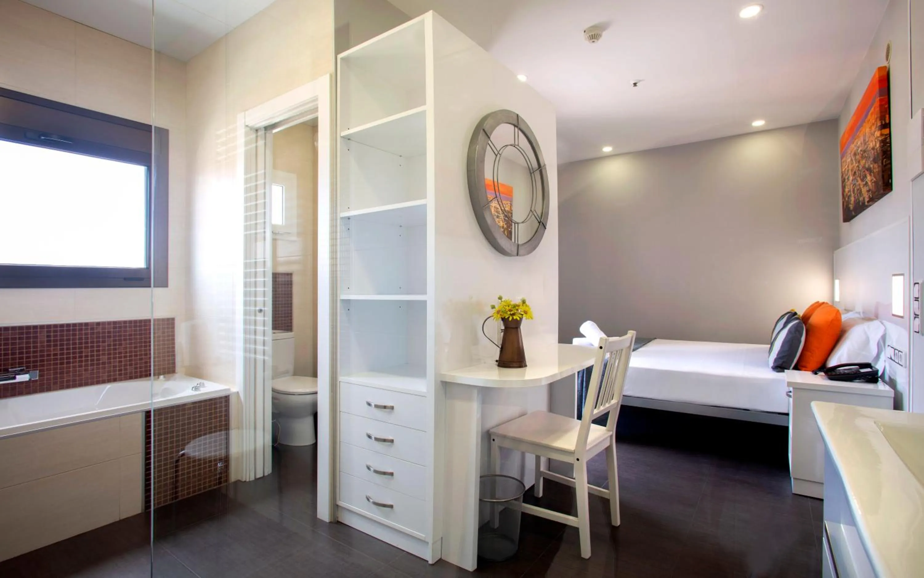 Photo of the whole room, Bed in Hostal Sans