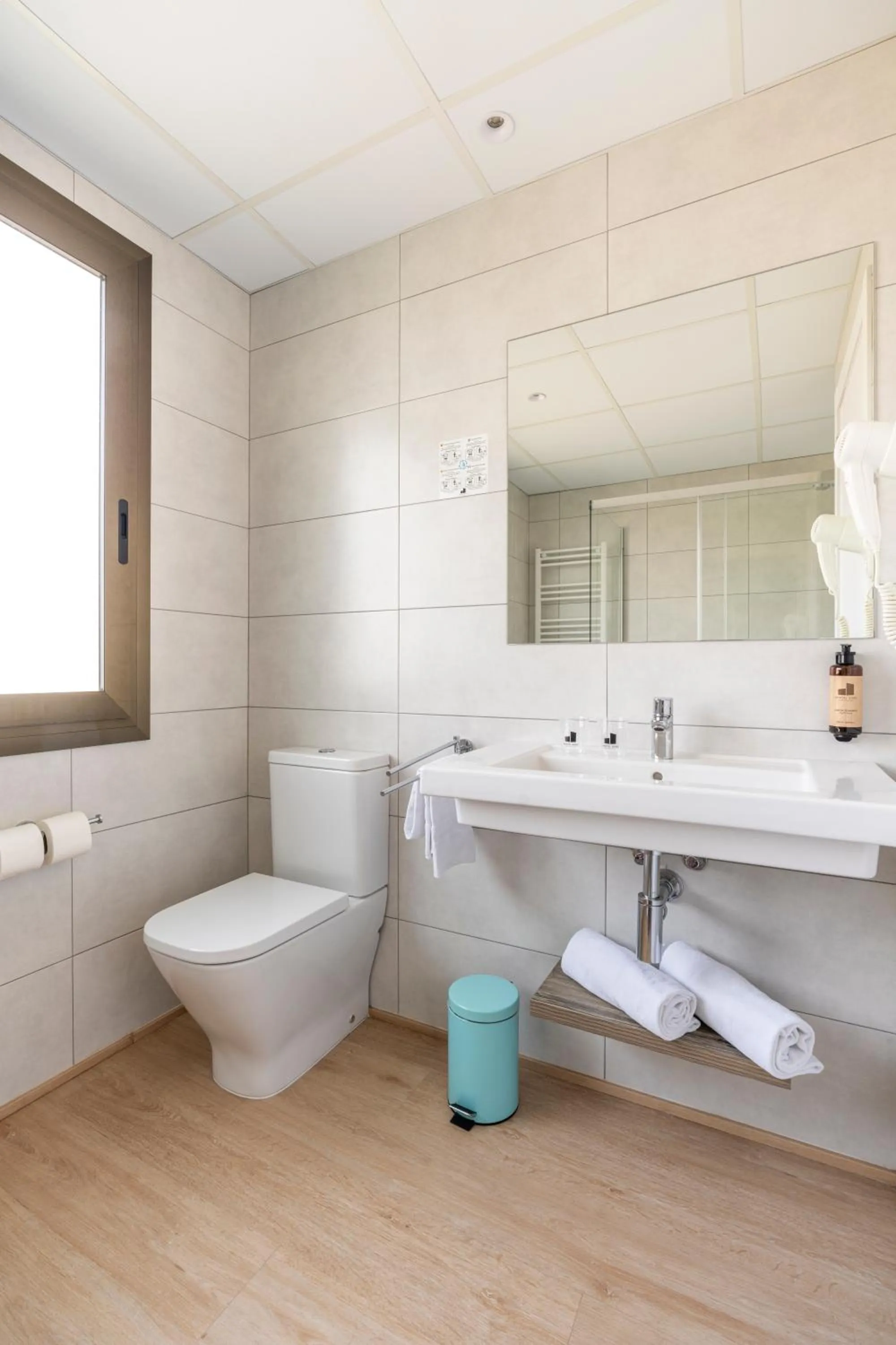 Bathroom in Hostal Sans