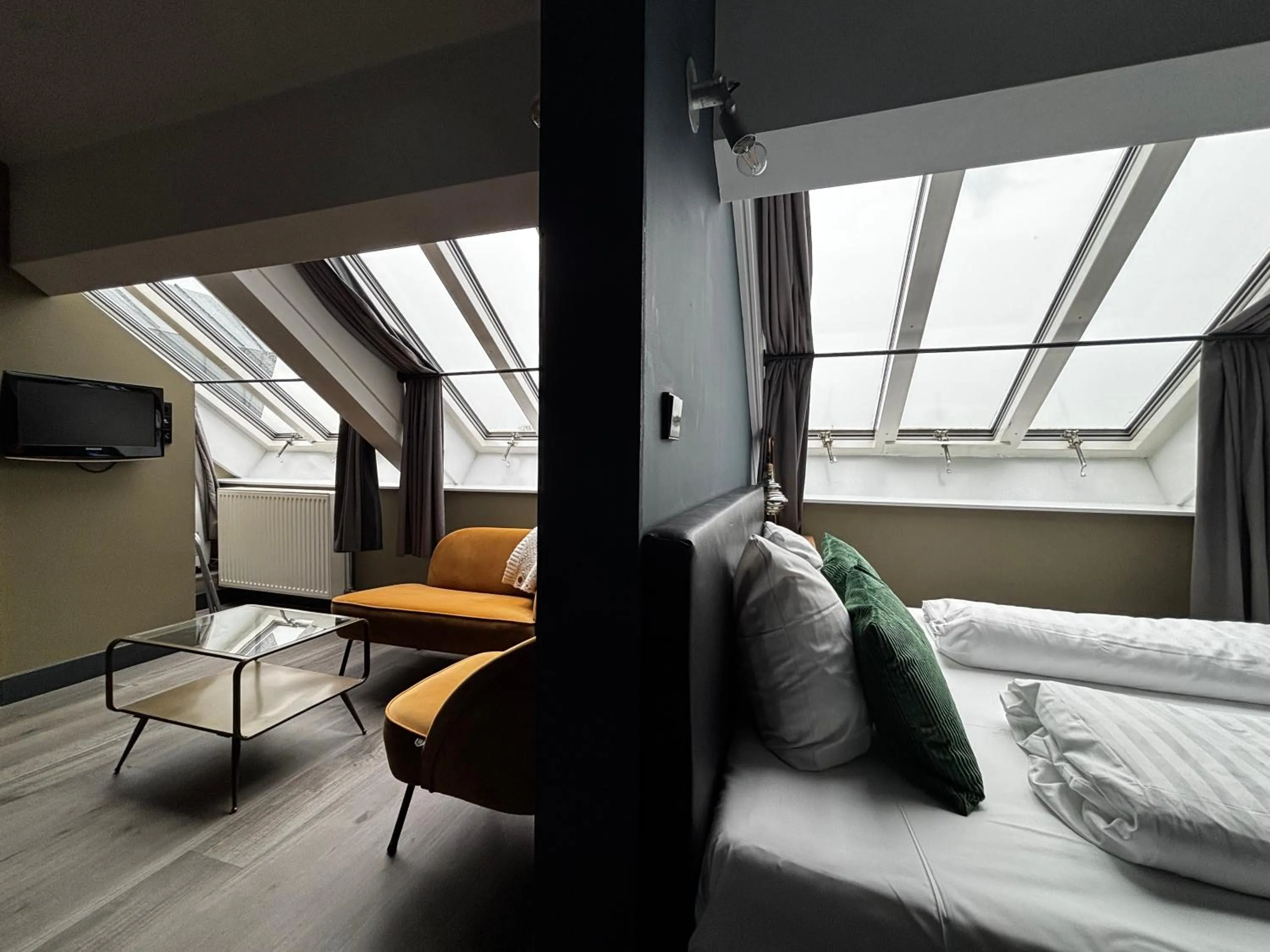 Bed in Hotel Oostereiland