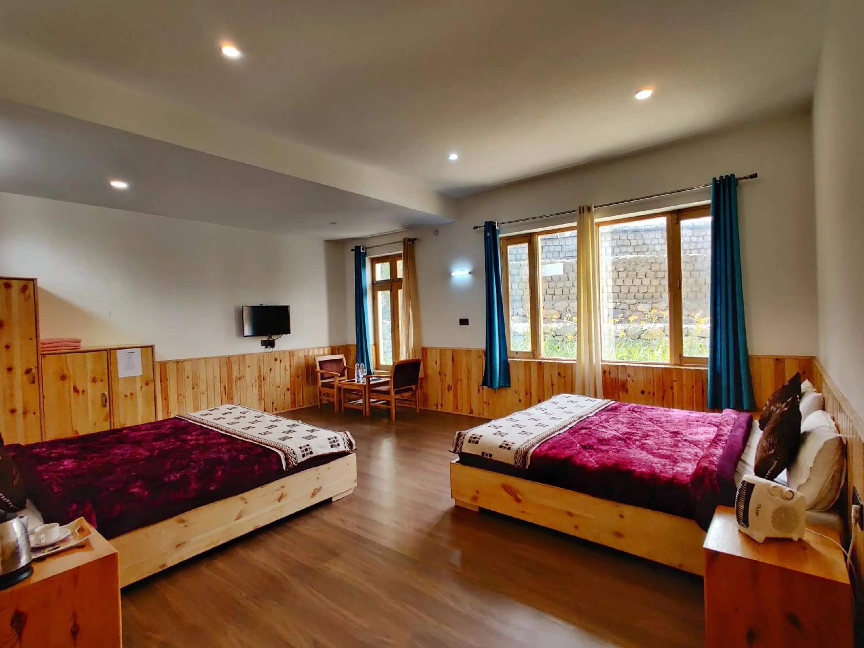 Photo of the whole room in Glacier View Guest House