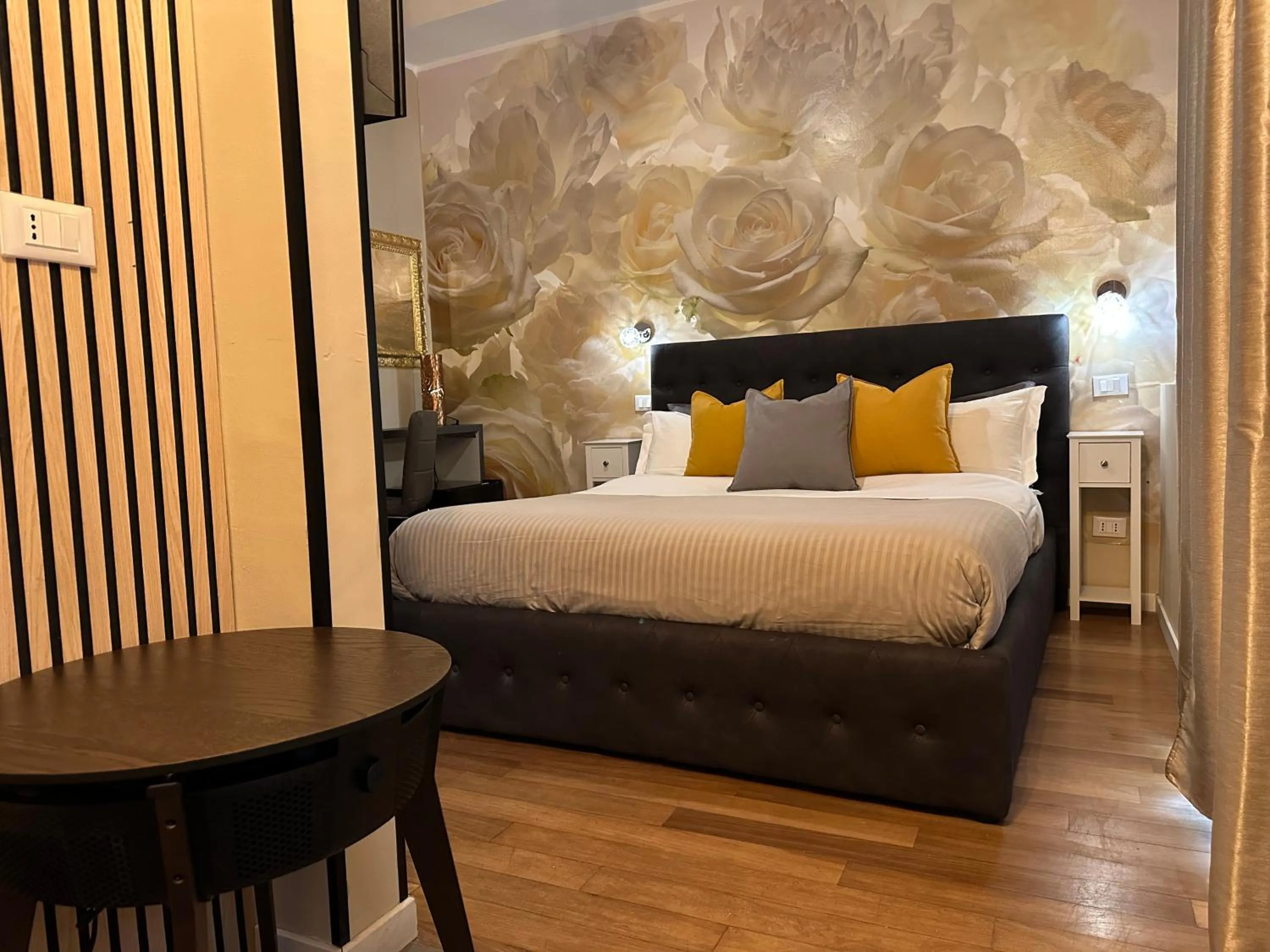 Bed in Rigoletto Rental Rooms