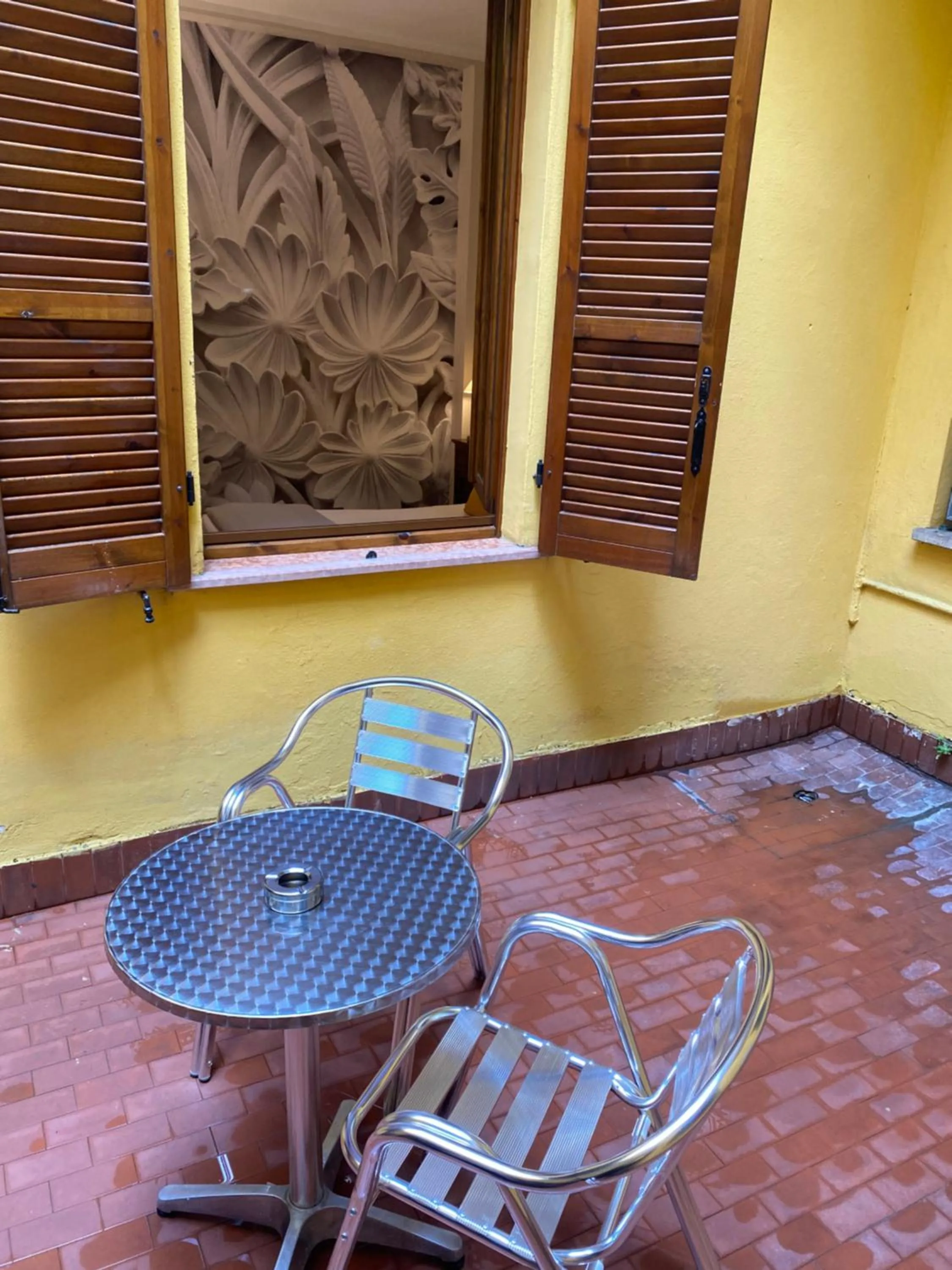 Balcony/Terrace in Rigoletto Rental Rooms