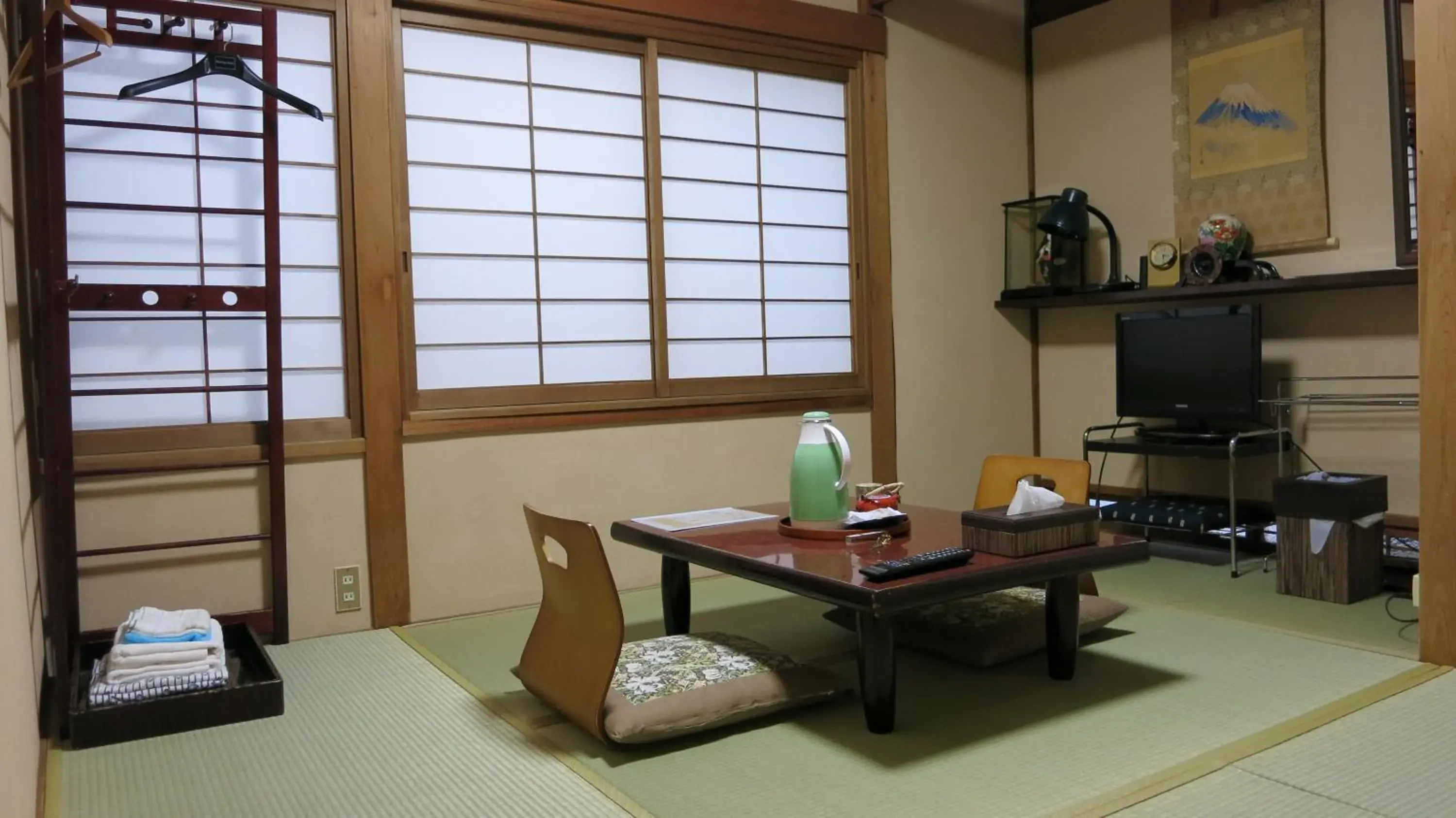 Living room, Seating Area in Fujiya Ryokan