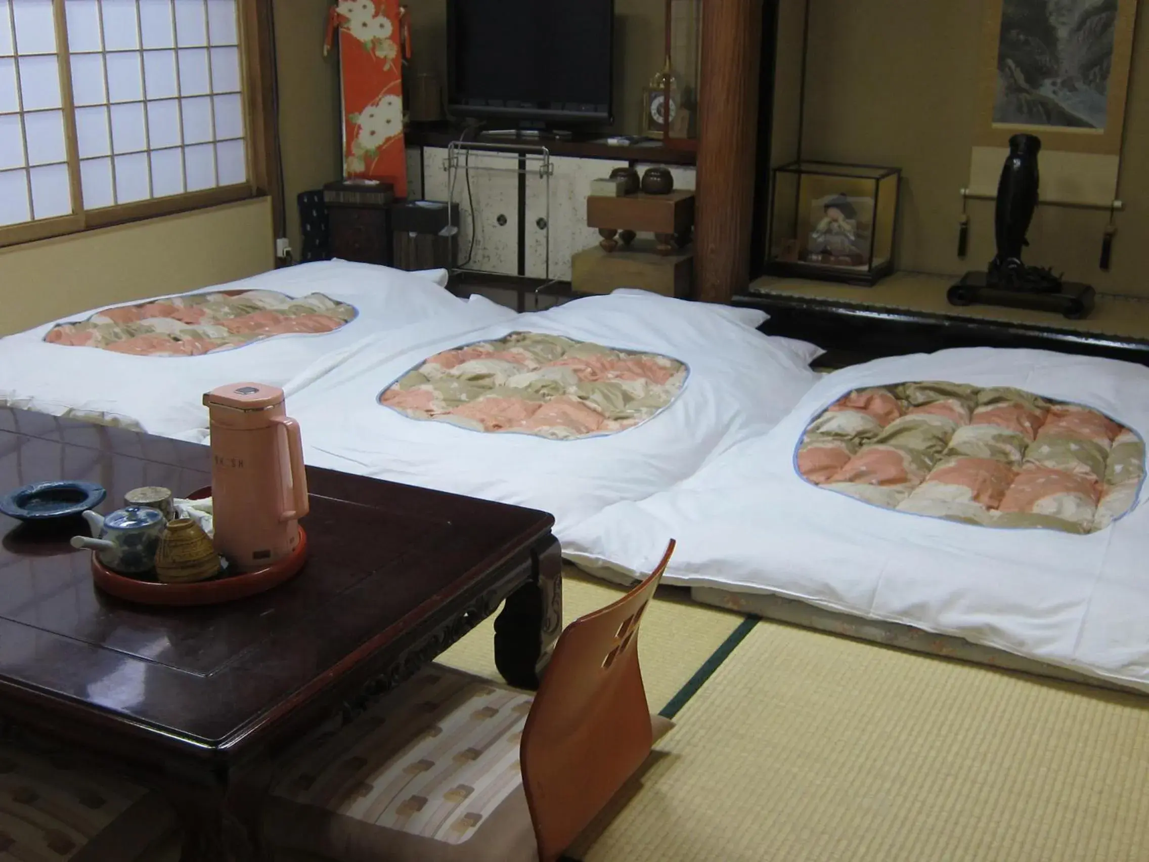 Decorative detail in Fujiya Ryokan