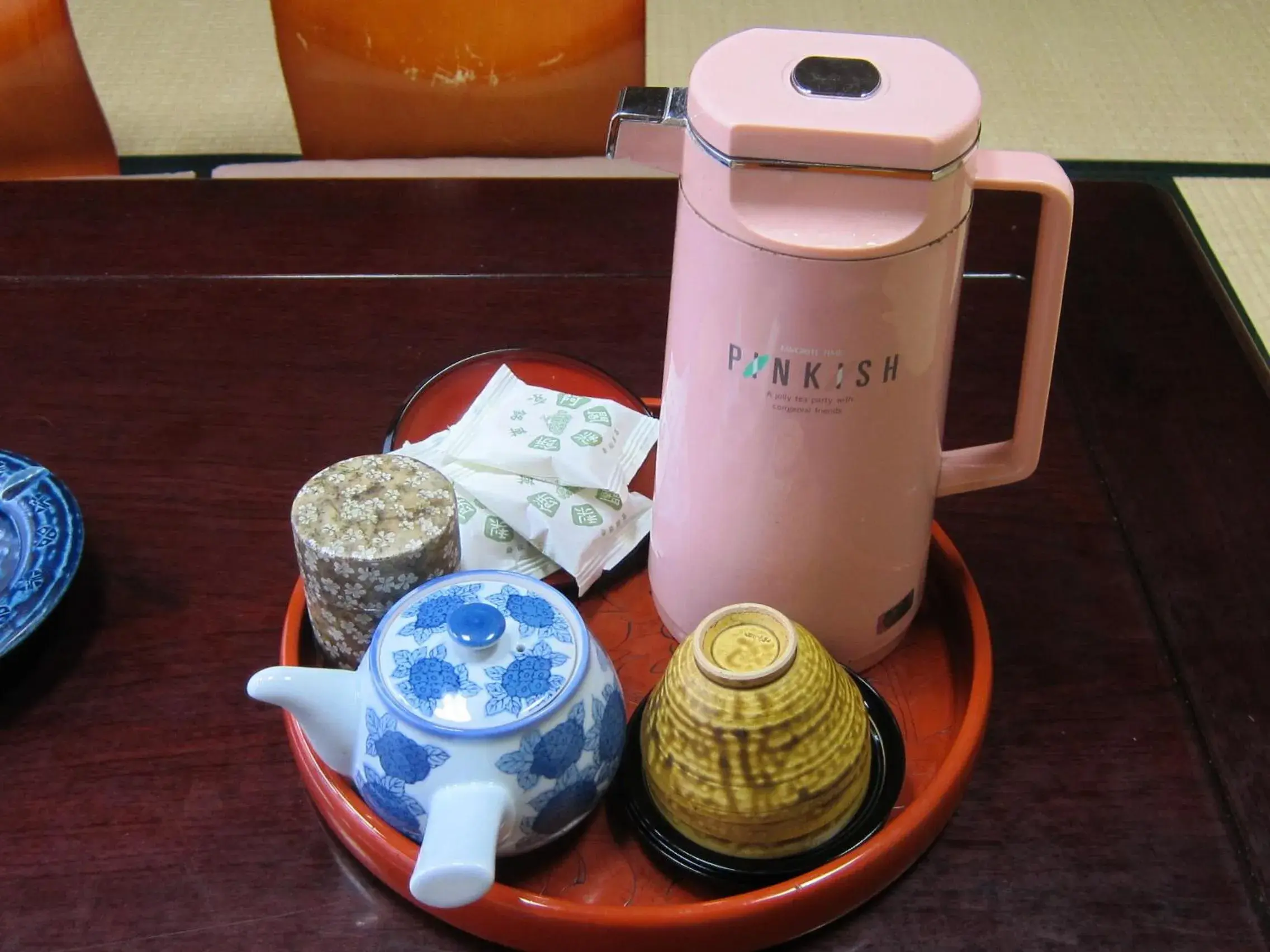 Decorative detail, Coffee/Tea Facilities in Fujiya Ryokan
