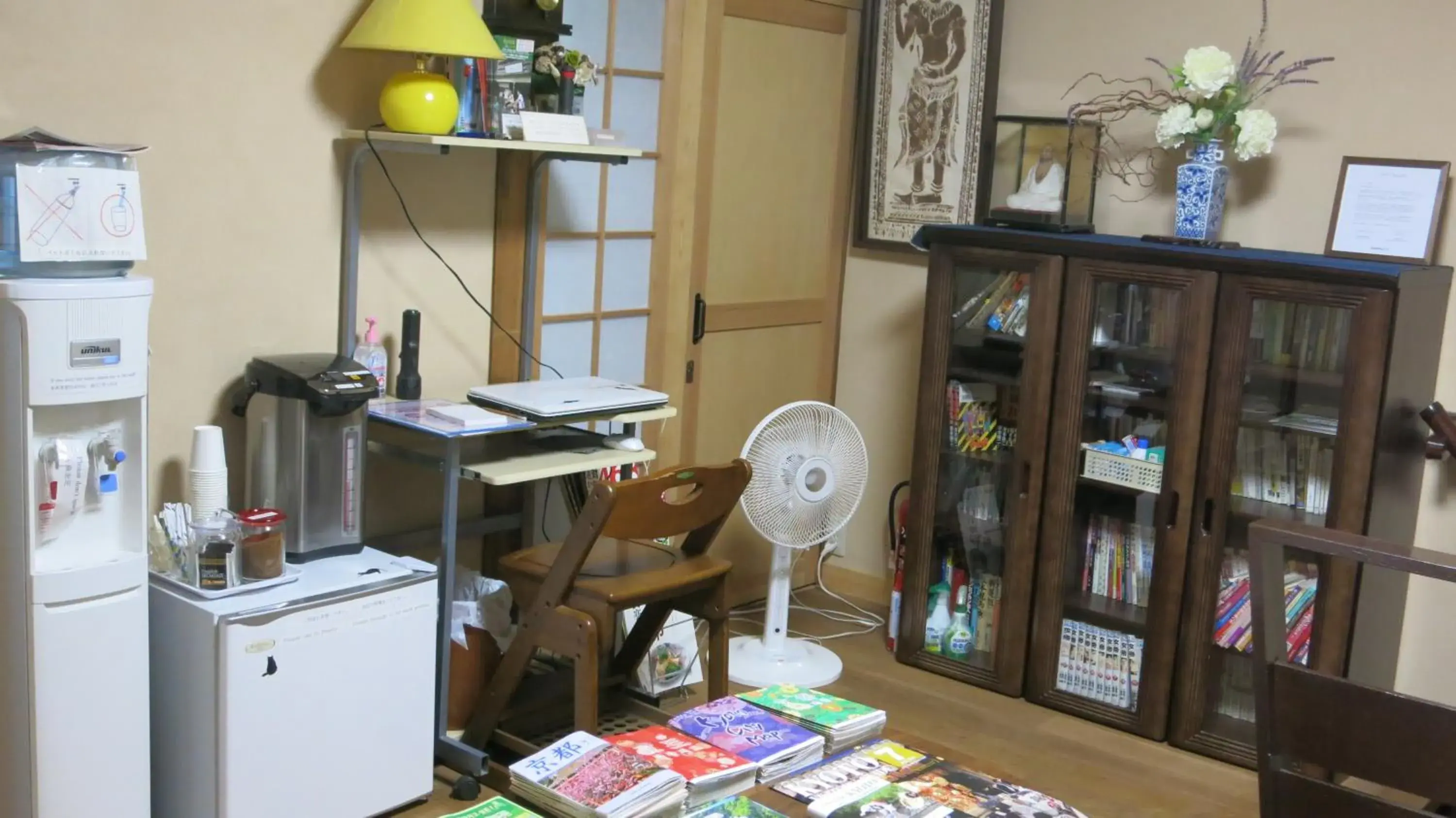 Coffee/tea facilities, Lobby/Reception in Fujiya Ryokan