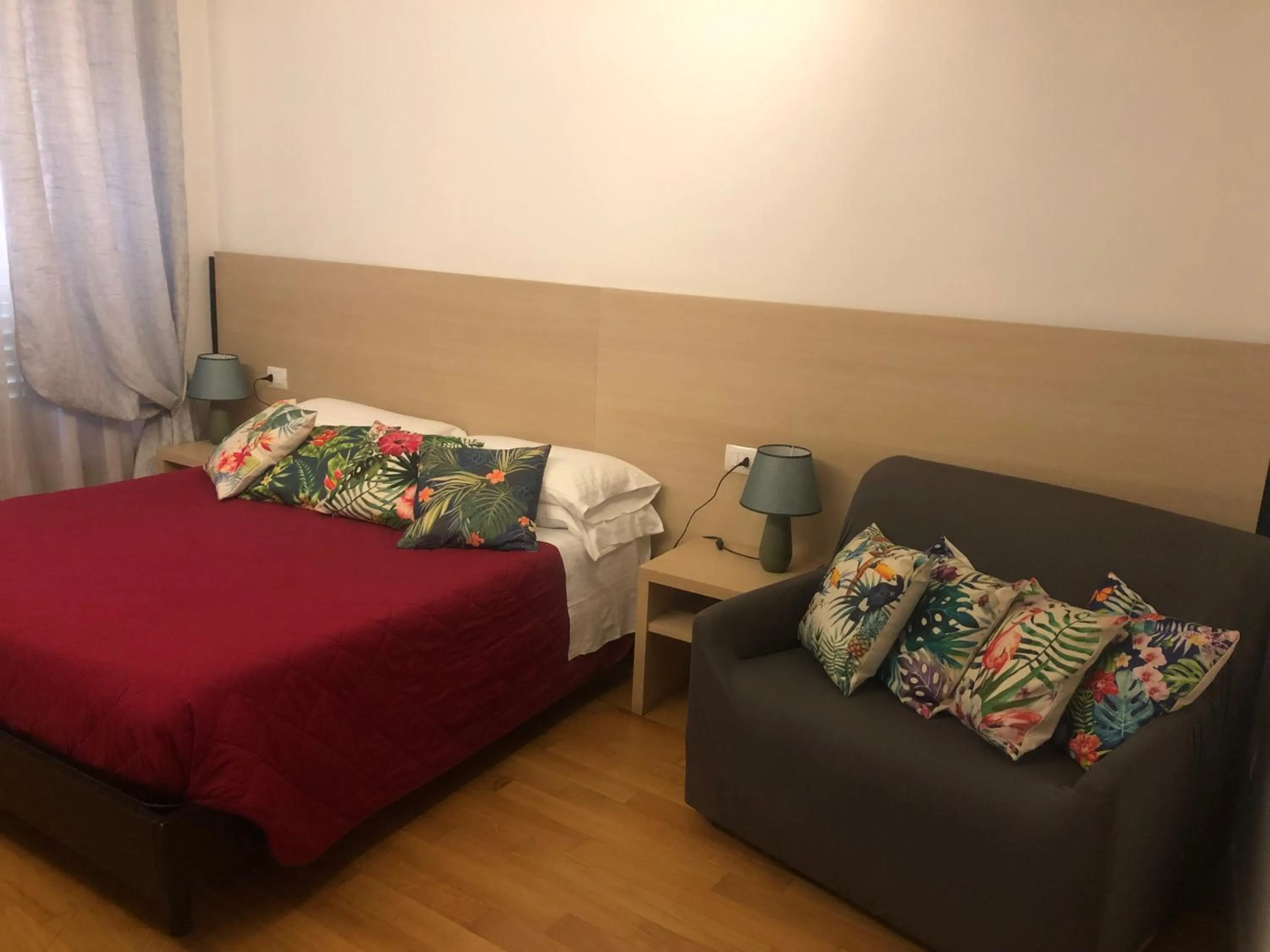 Photo of the whole room in VeronAntica B&B