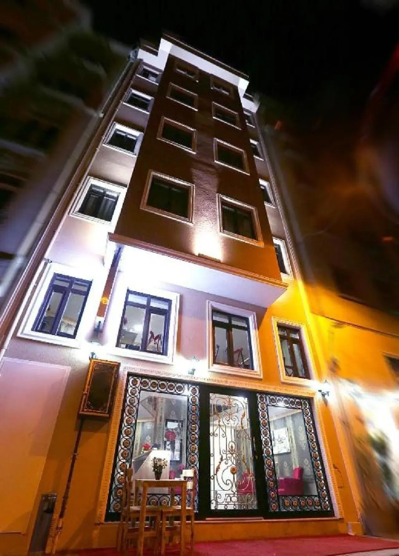 Quiet street view in Maxwell Hotel Quiet street view in Maxwell Hotel