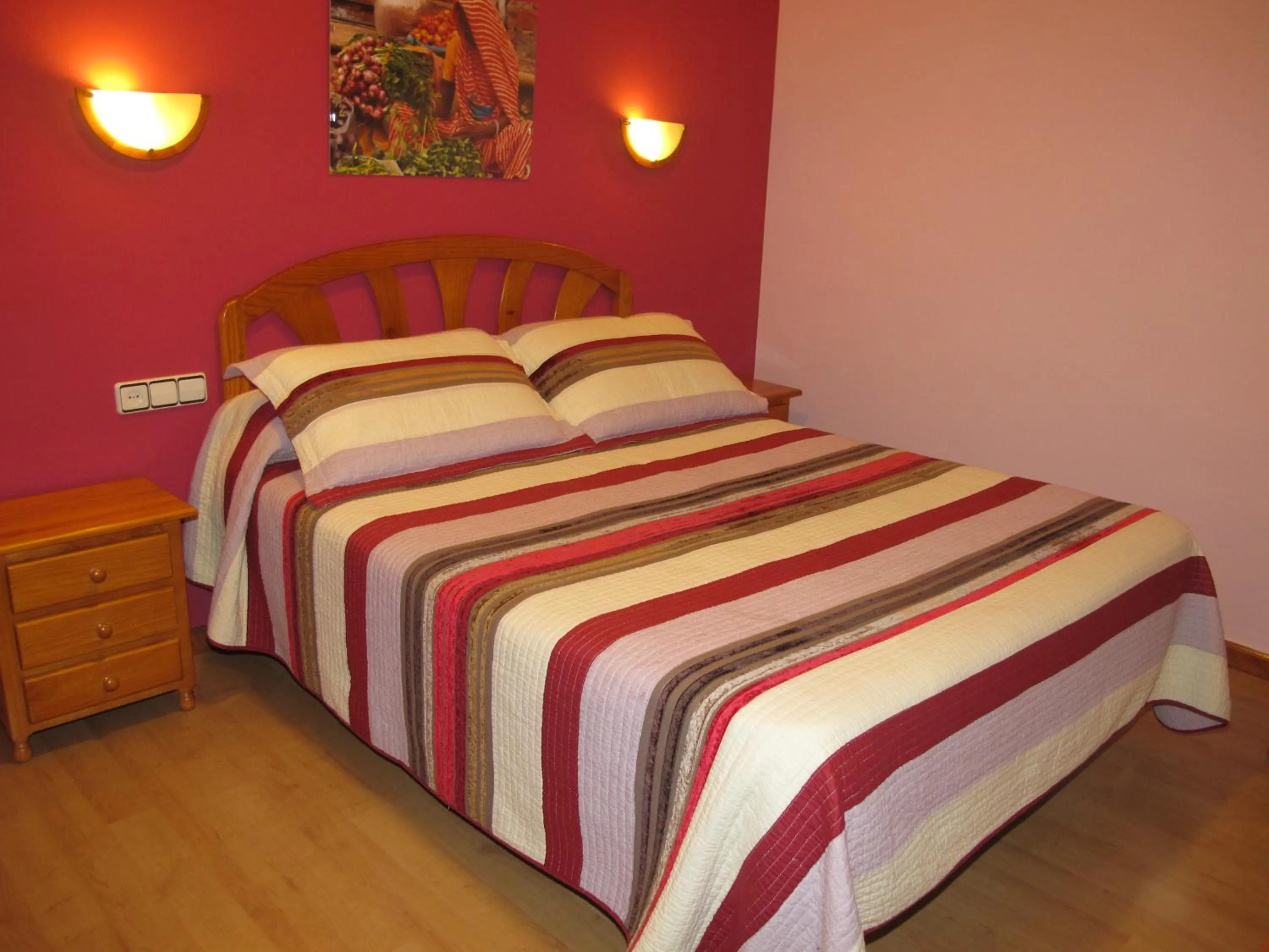 Photo of the whole room, Bed in Hostal Gúdar