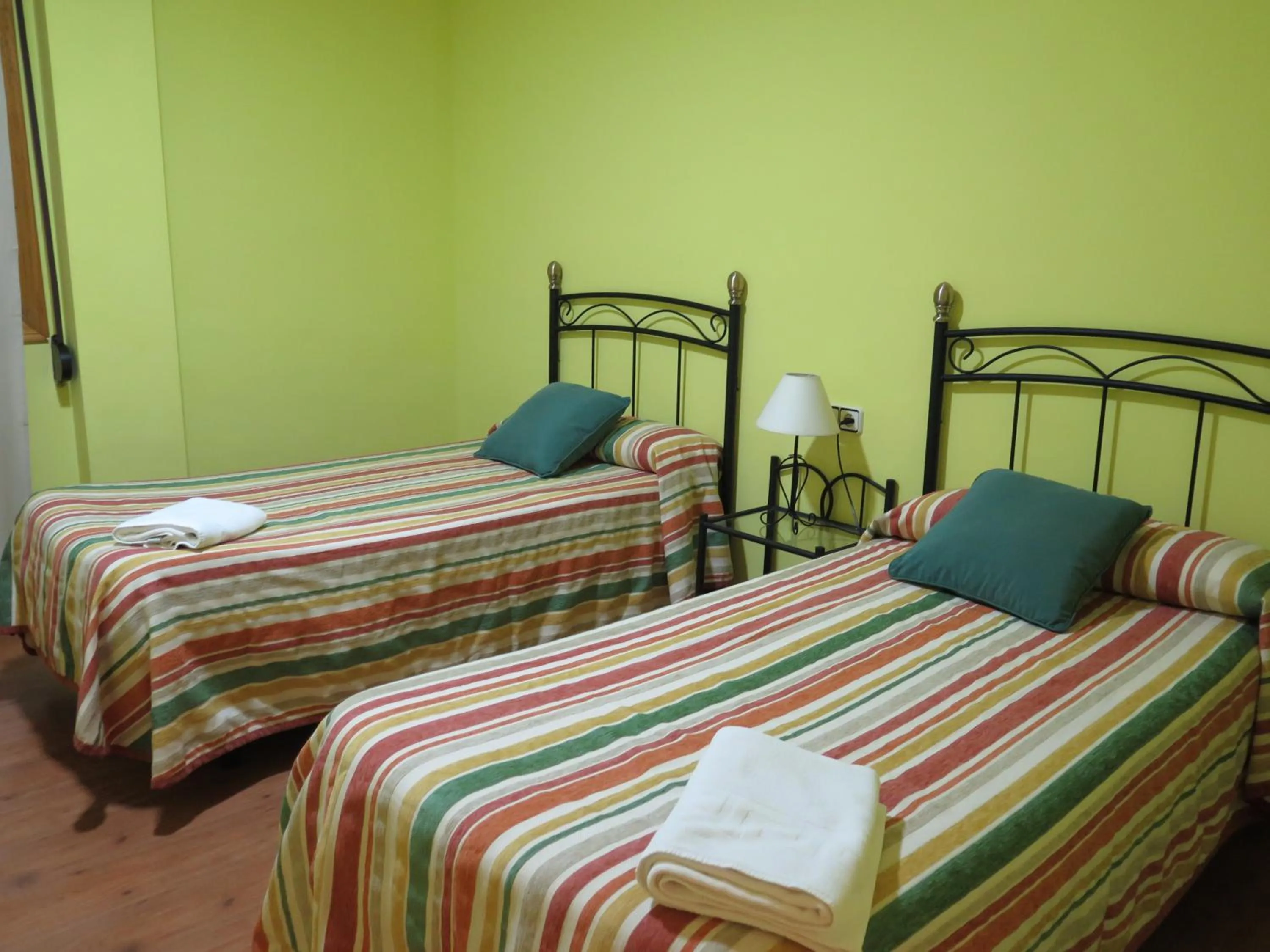 Bed in Hostal Gúdar
