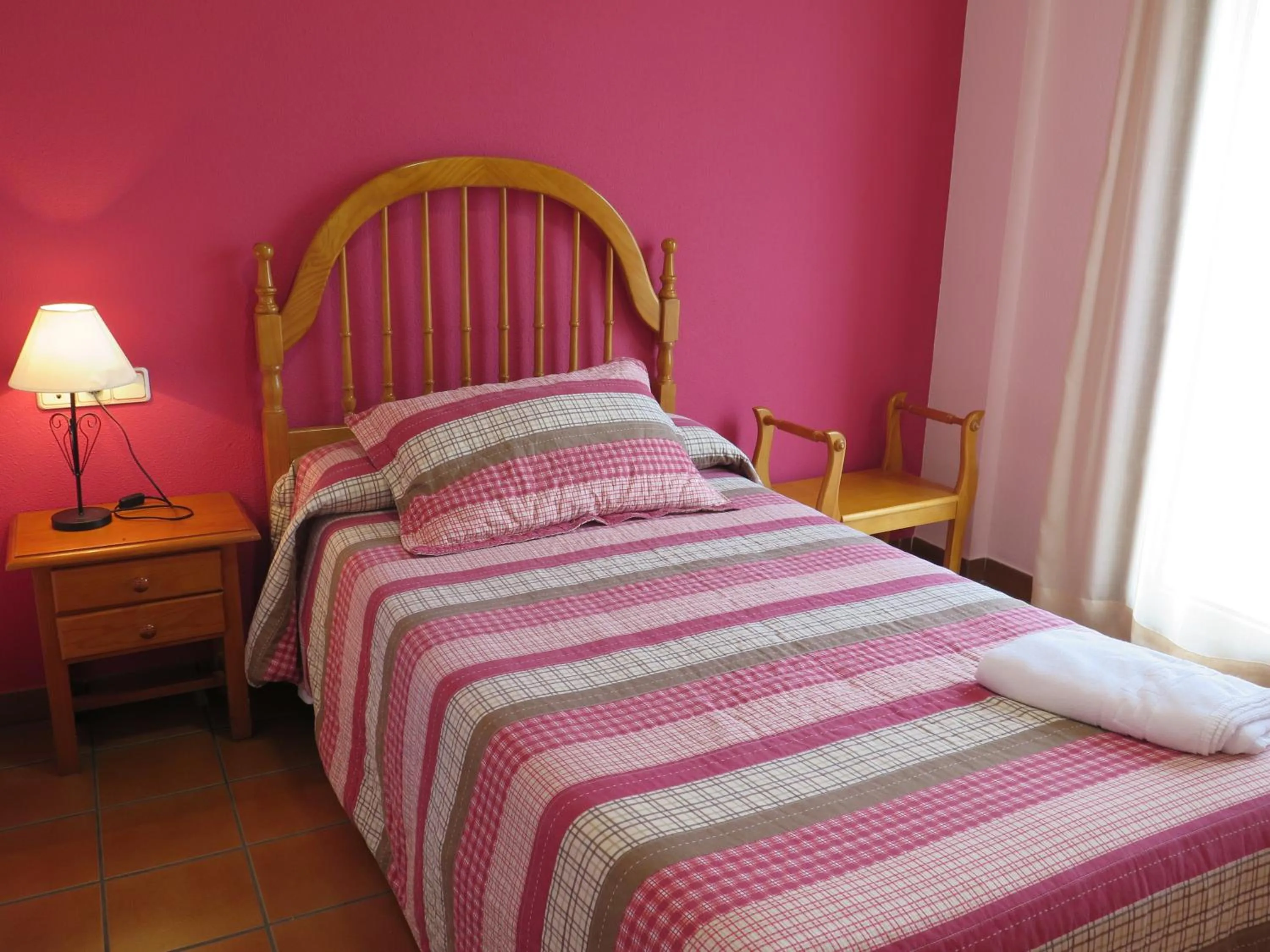 Bed in Hostal Gúdar