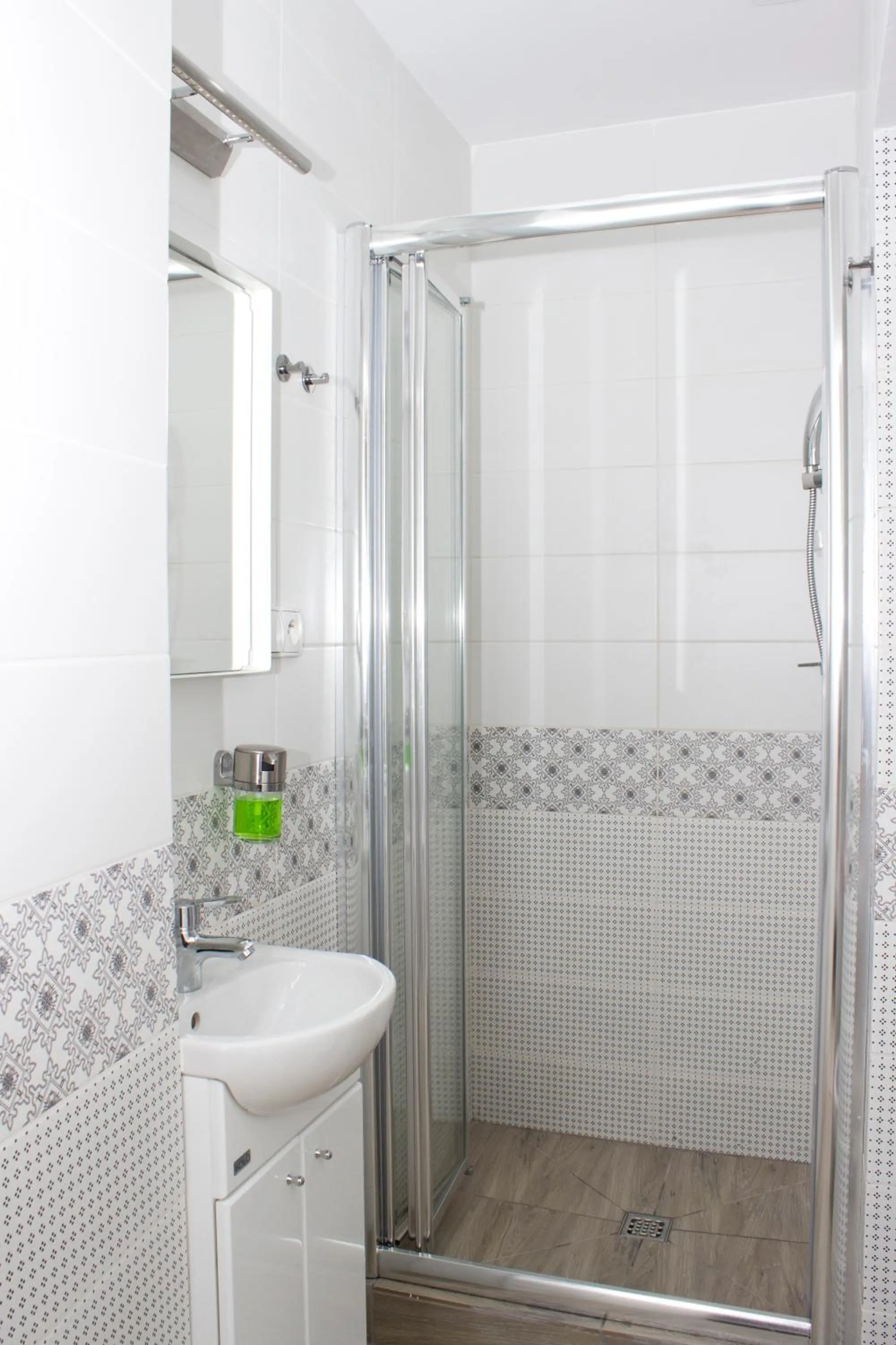 Shower in Chillout Hostel