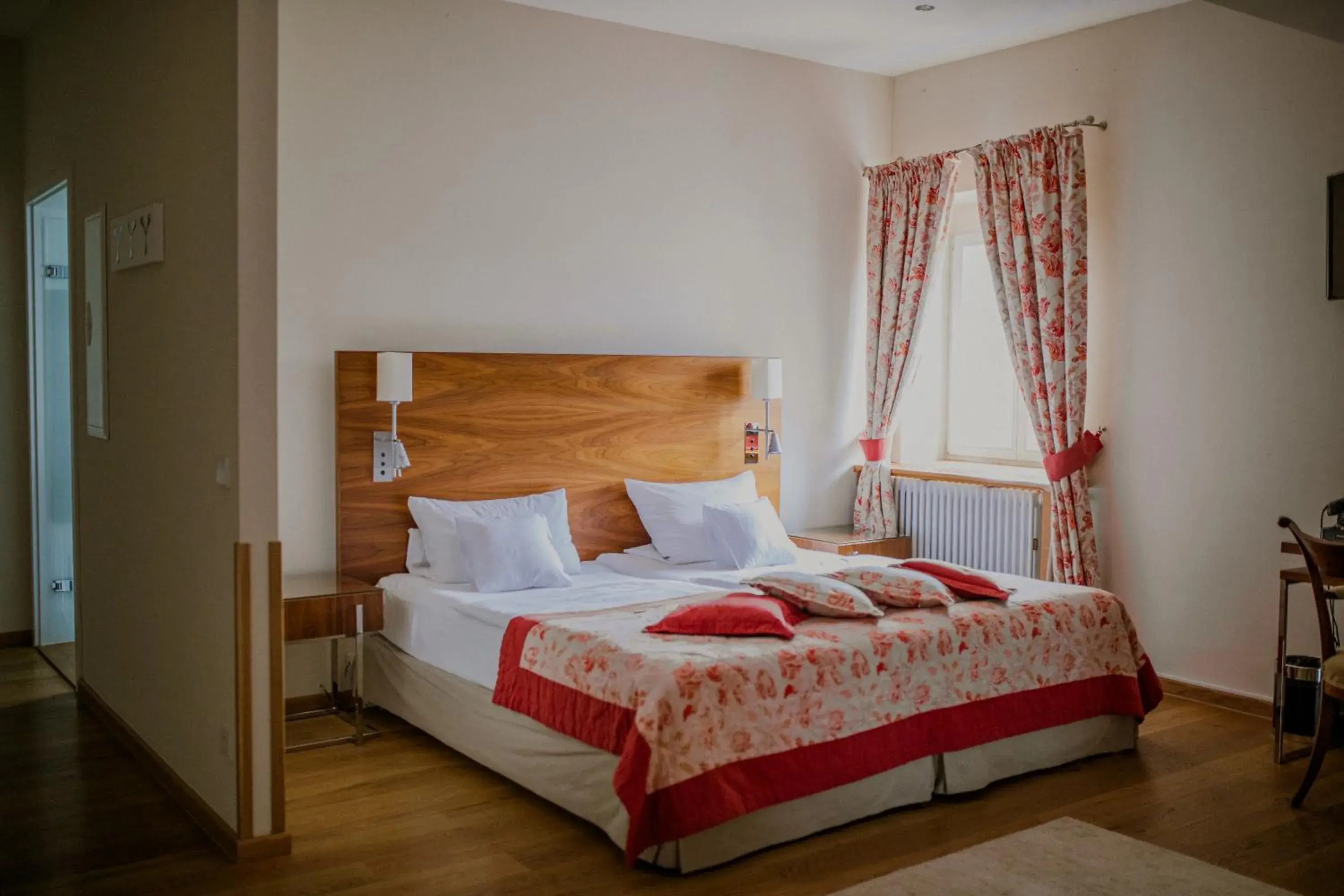 Superior Double or Twin Room - single occupancy in Pałac Pakoszów Schlosshotel Wernersdorf Superior Double or Twin Room - single occupancy in Pałac Pakoszów Schlosshotel Wernersdorf