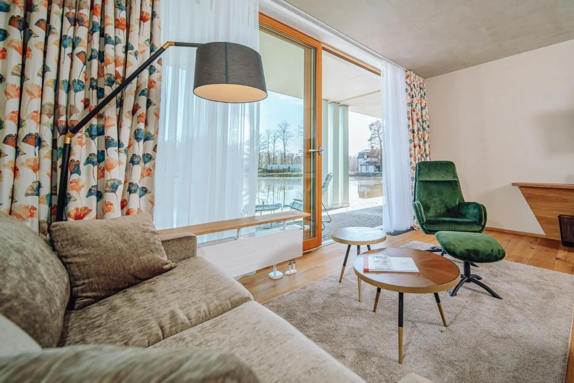 Deluxe Double Room with Balcony in Pałac Pakoszów Schlosshotel Wernersdorf Deluxe Double Room with Balcony in Pałac Pakoszów Schlosshotel Wernersdorf
