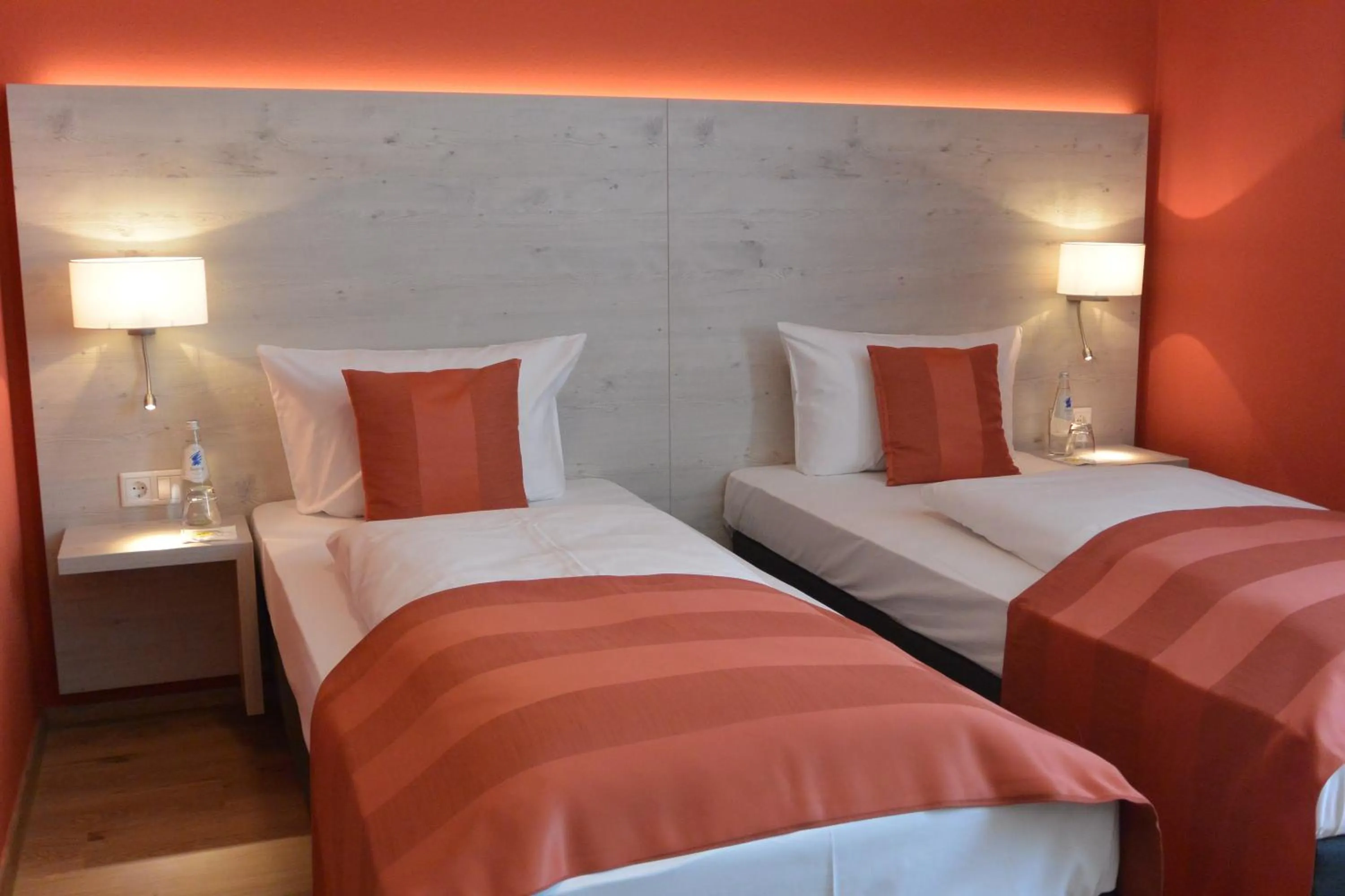 Photo of the whole room, Bed in Hotel Schlee