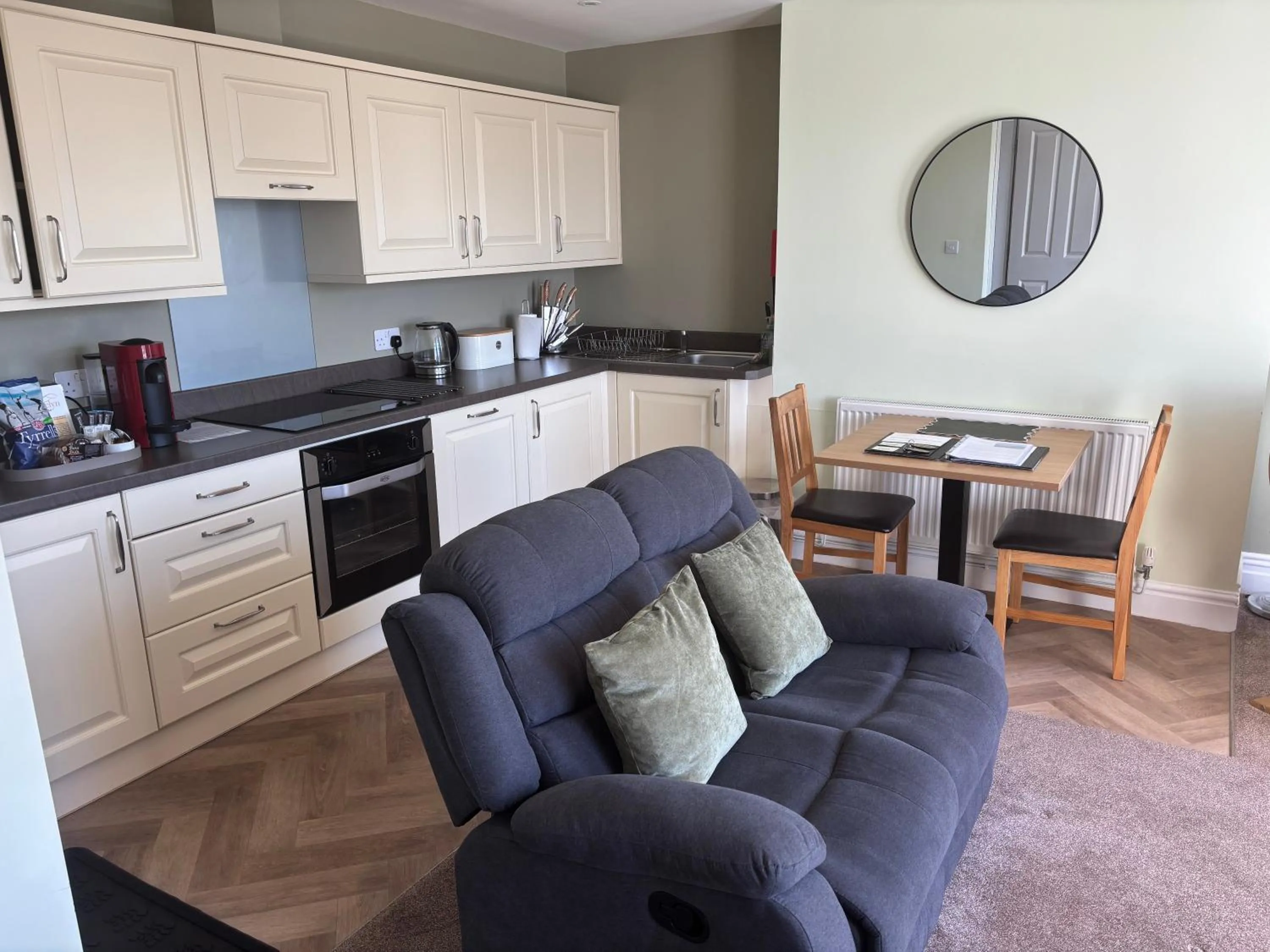 Bryn Melyn Apartments