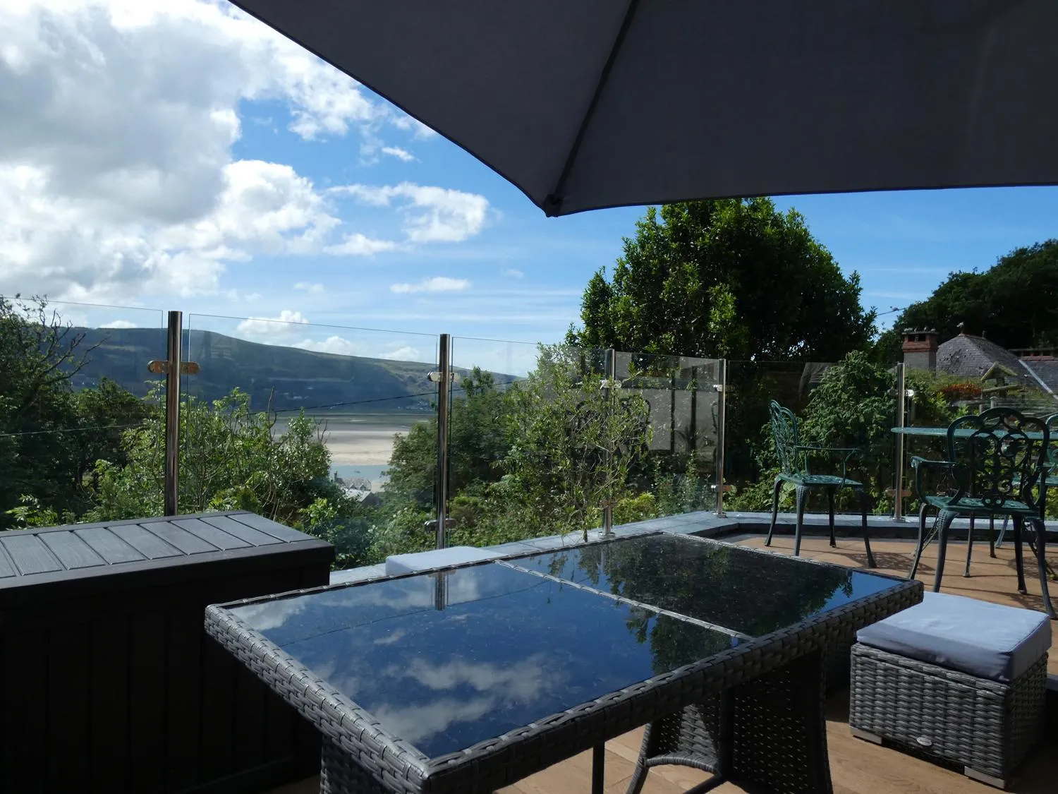 Patio in Bryn Melyn Apartments