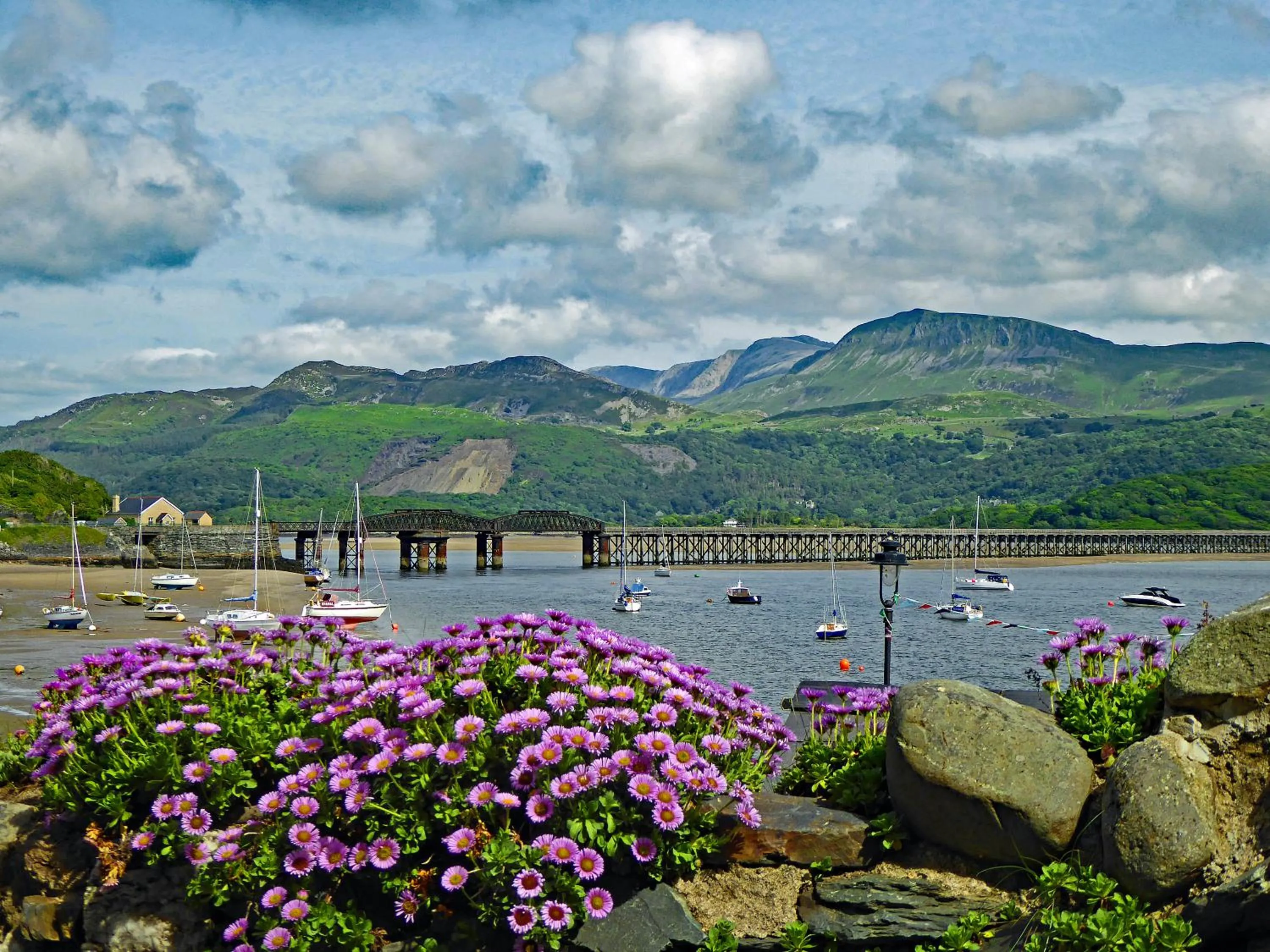Nearby landmark in Bryn Melyn Apartments